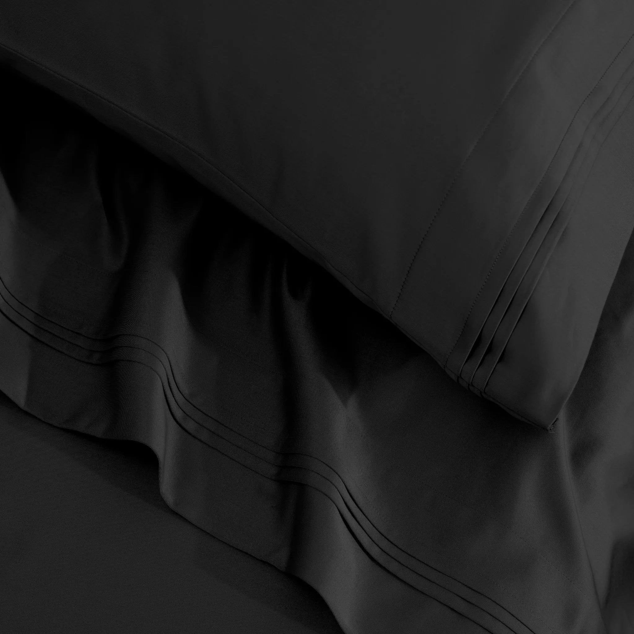 Egyptian Cotton 1500 Thread Count Solid 2 Piece Pillowcase Set