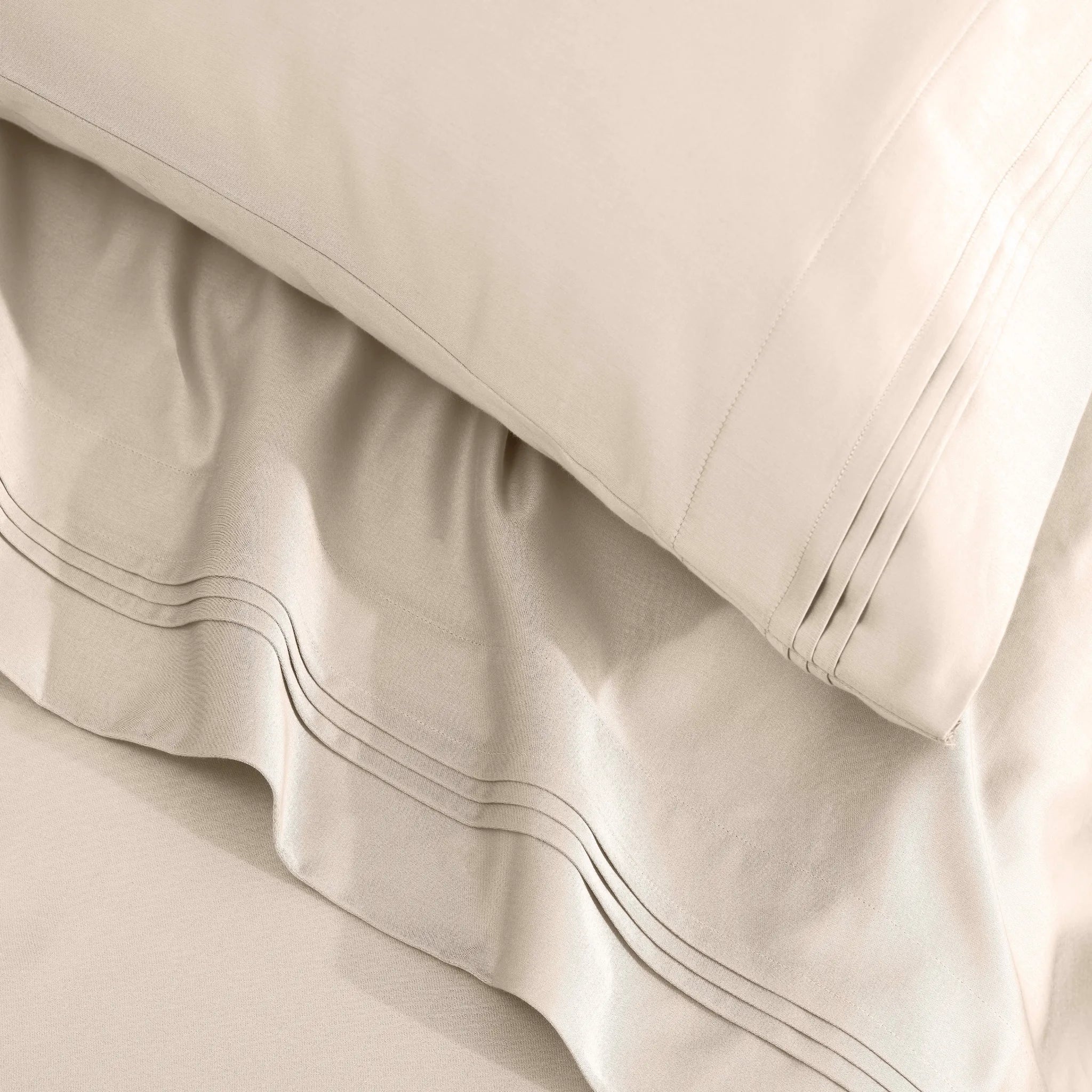 Egyptian Cotton 1500 Thread Count Solid 2 Piece Pillowcase Set