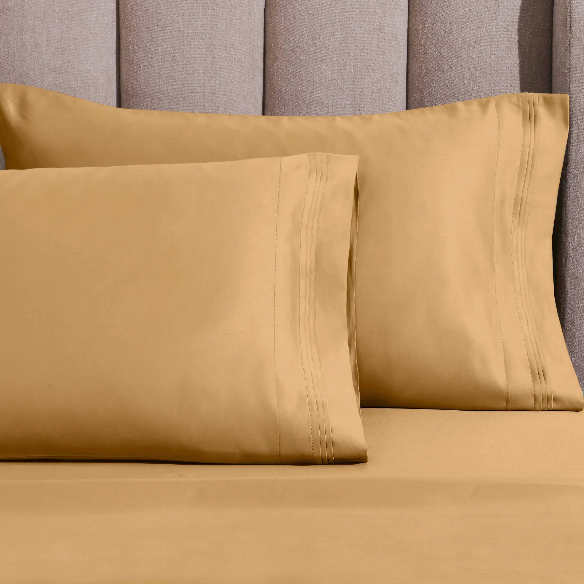 Egyptian Cotton 1500 Thread Count Solid 2 Piece Pillowcase Set