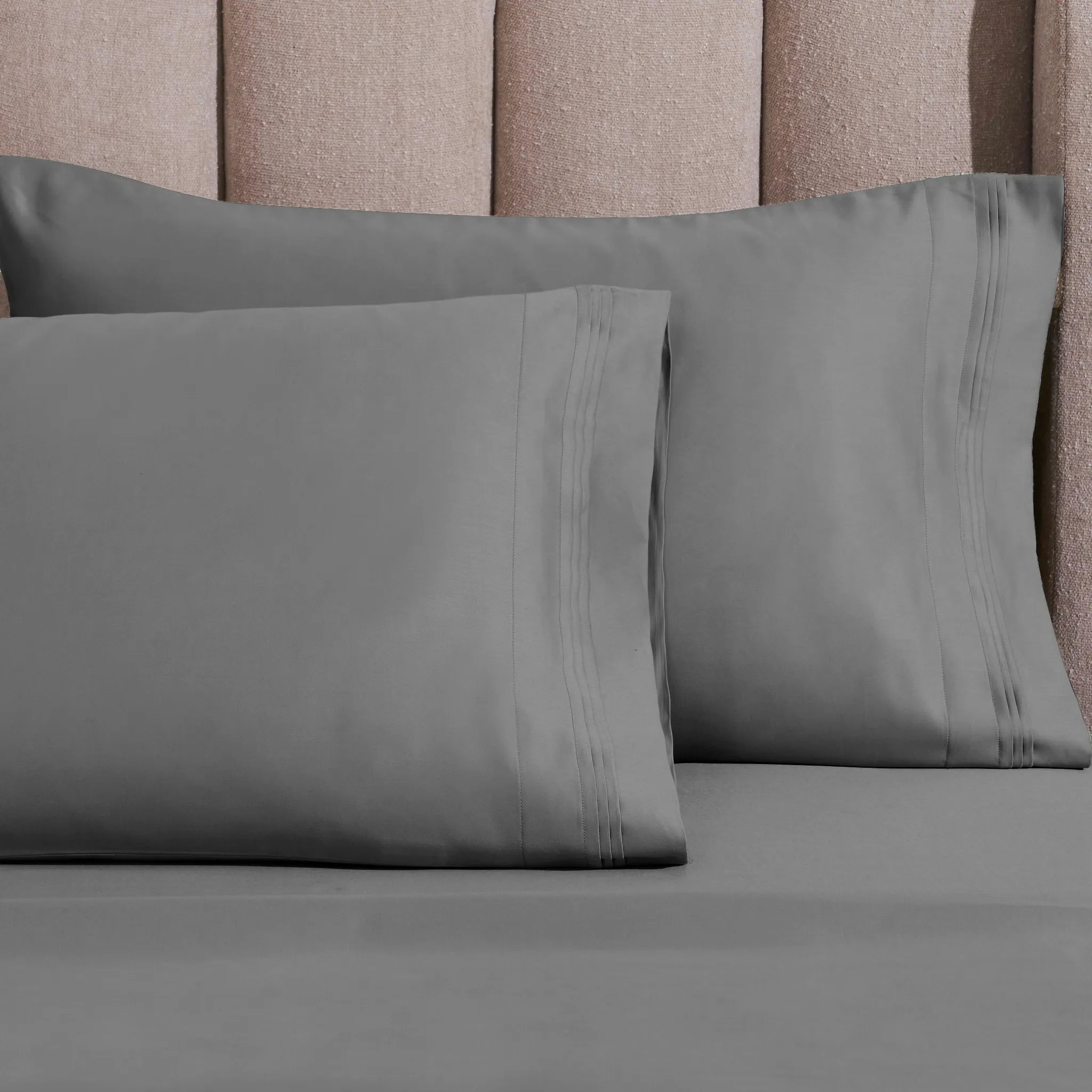 Egyptian Cotton 1500 Thread Count Solid 2 Piece Pillowcase Set