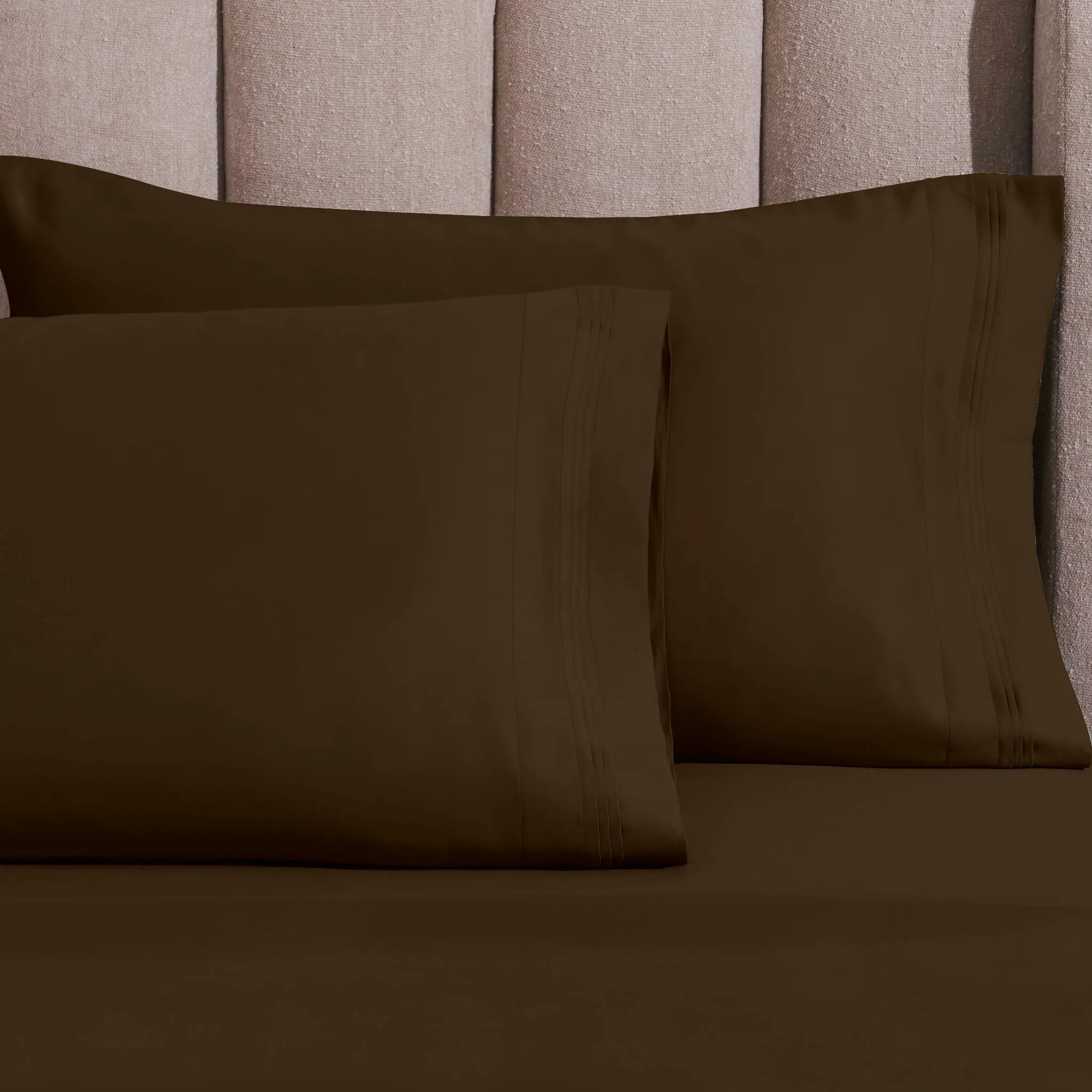 Egyptian Cotton 1500 Thread Count Solid 2 Piece Pillowcase Set