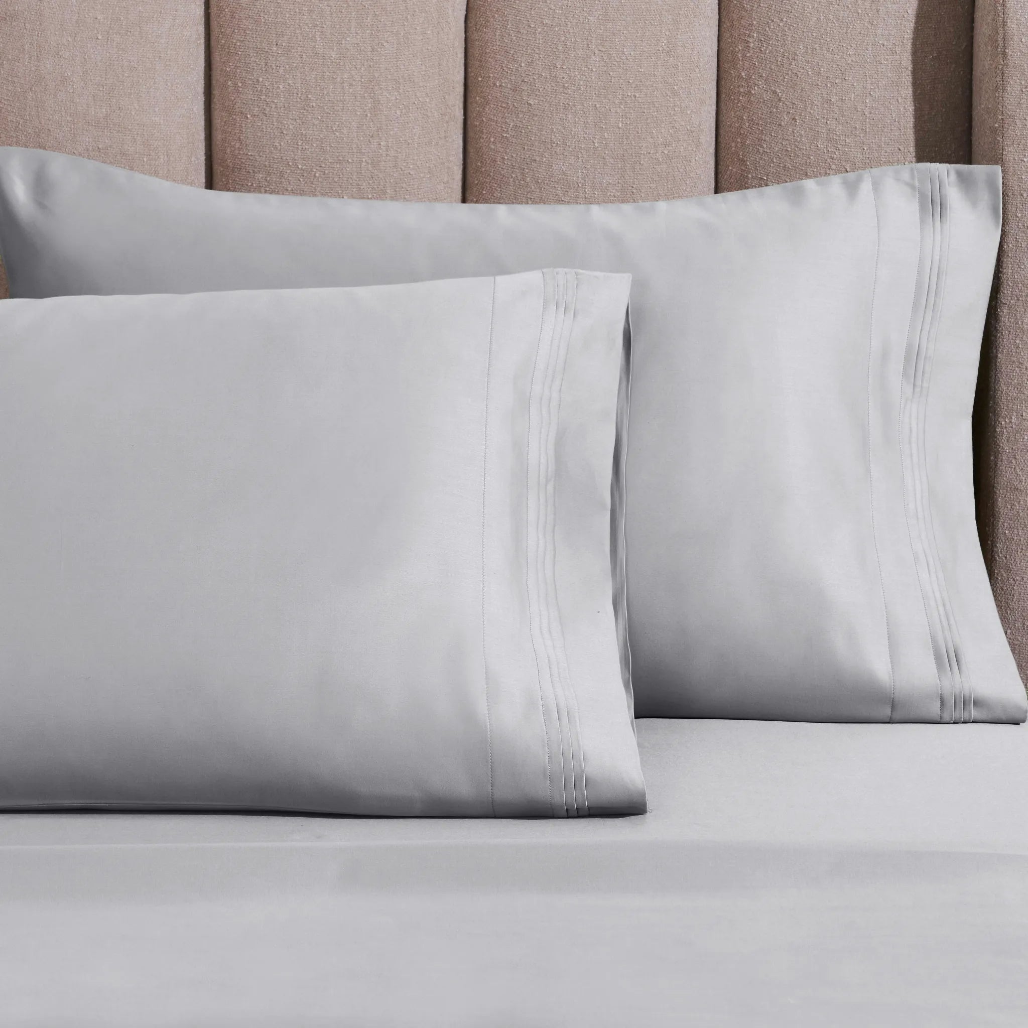 Egyptian Cotton 1500 Thread Count Solid 2 Piece Pillowcase Set