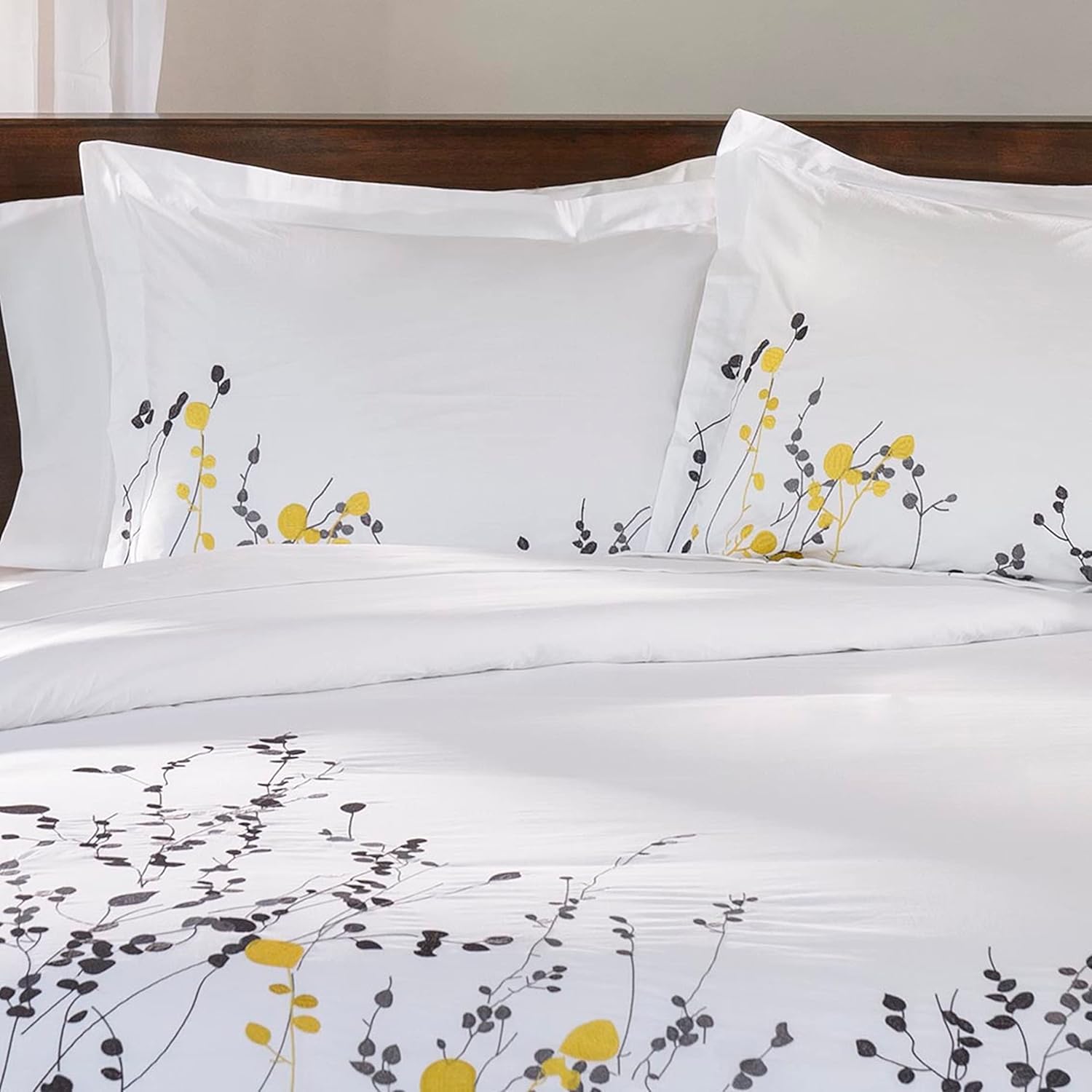 Reed Cotton Embroidered Floral Duvet Cover Set - Omnigoodsstore