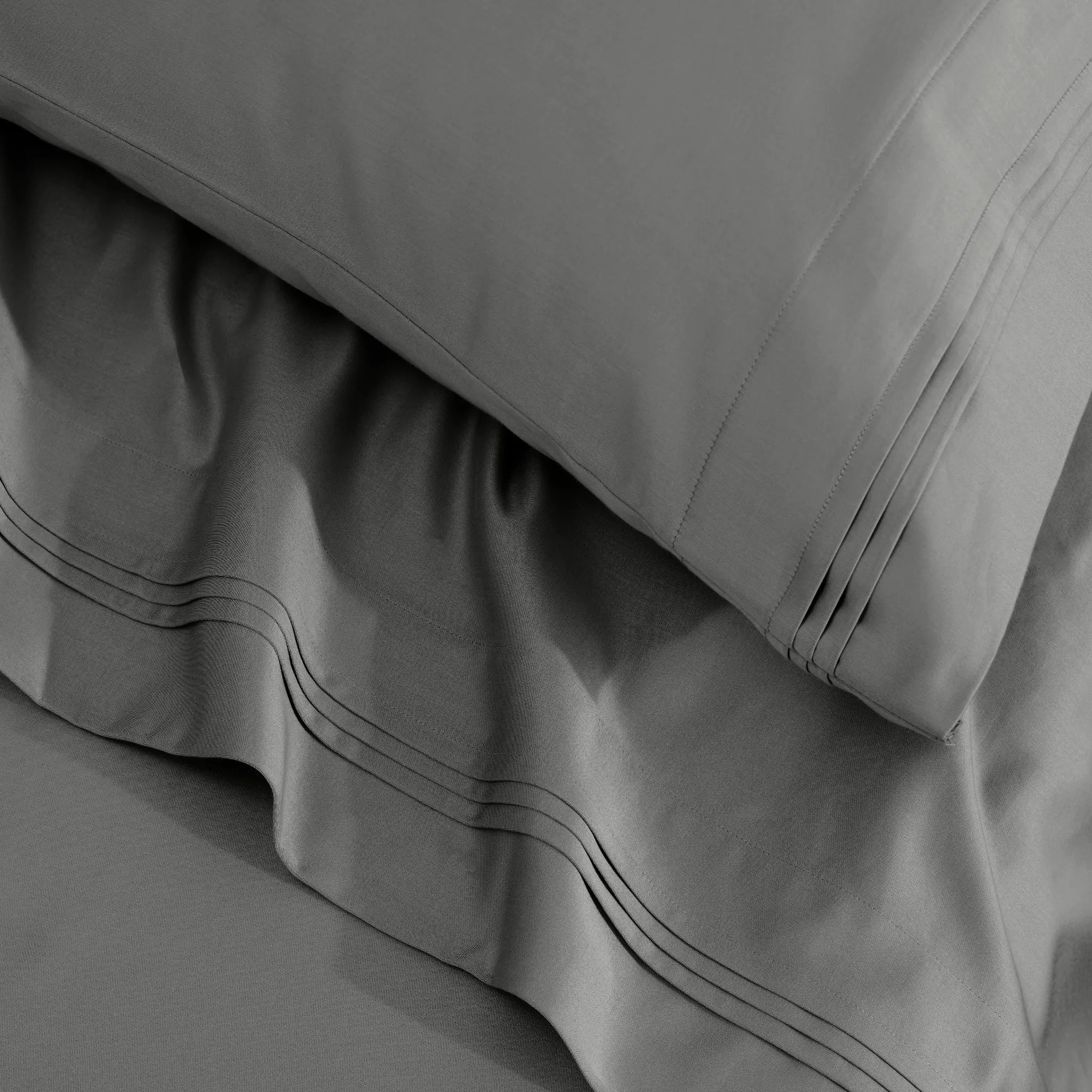 650 Thread Count Egyptian Cotton Solid Pillowcase Set