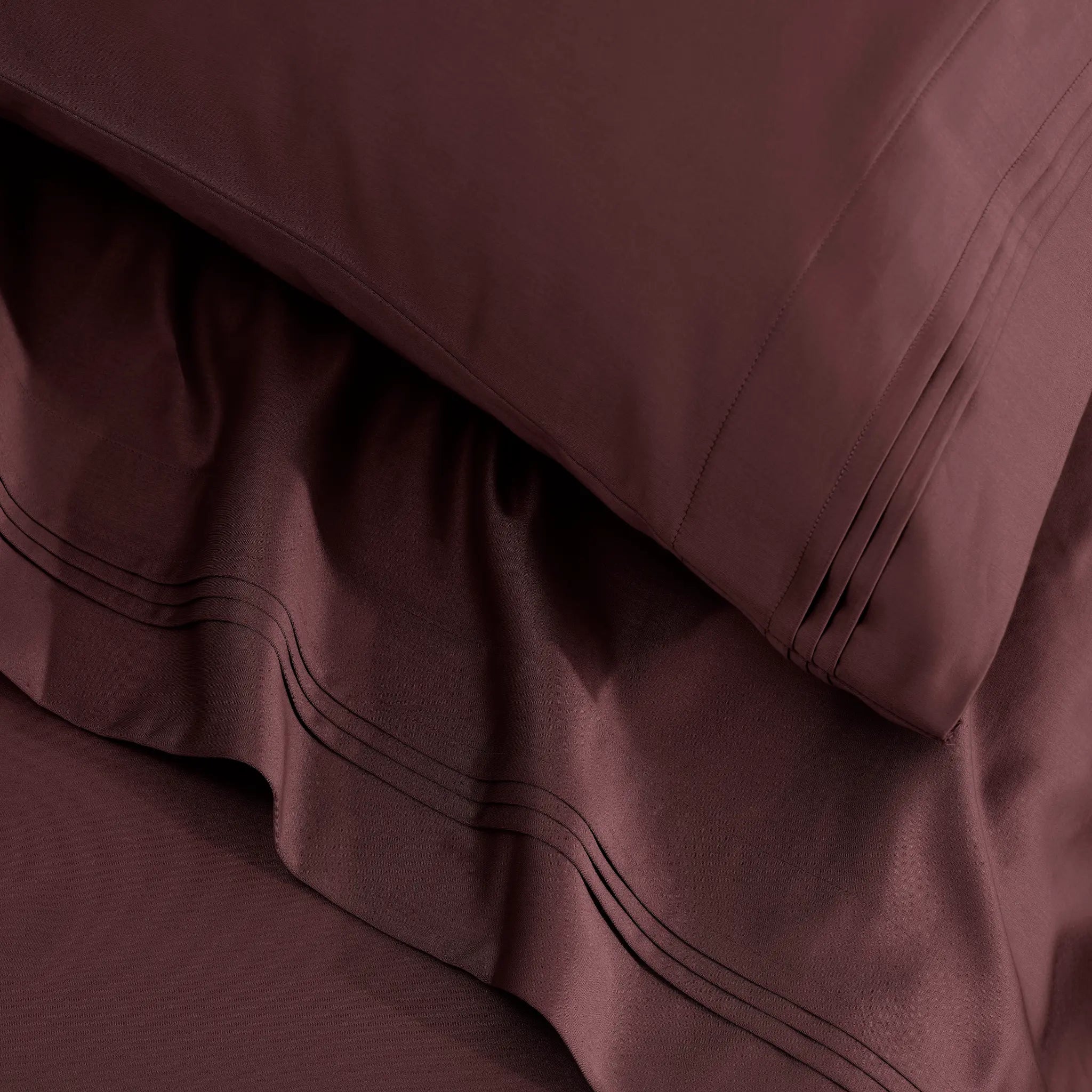 650 Thread Count Egyptian Cotton Solid Pillowcase Set
