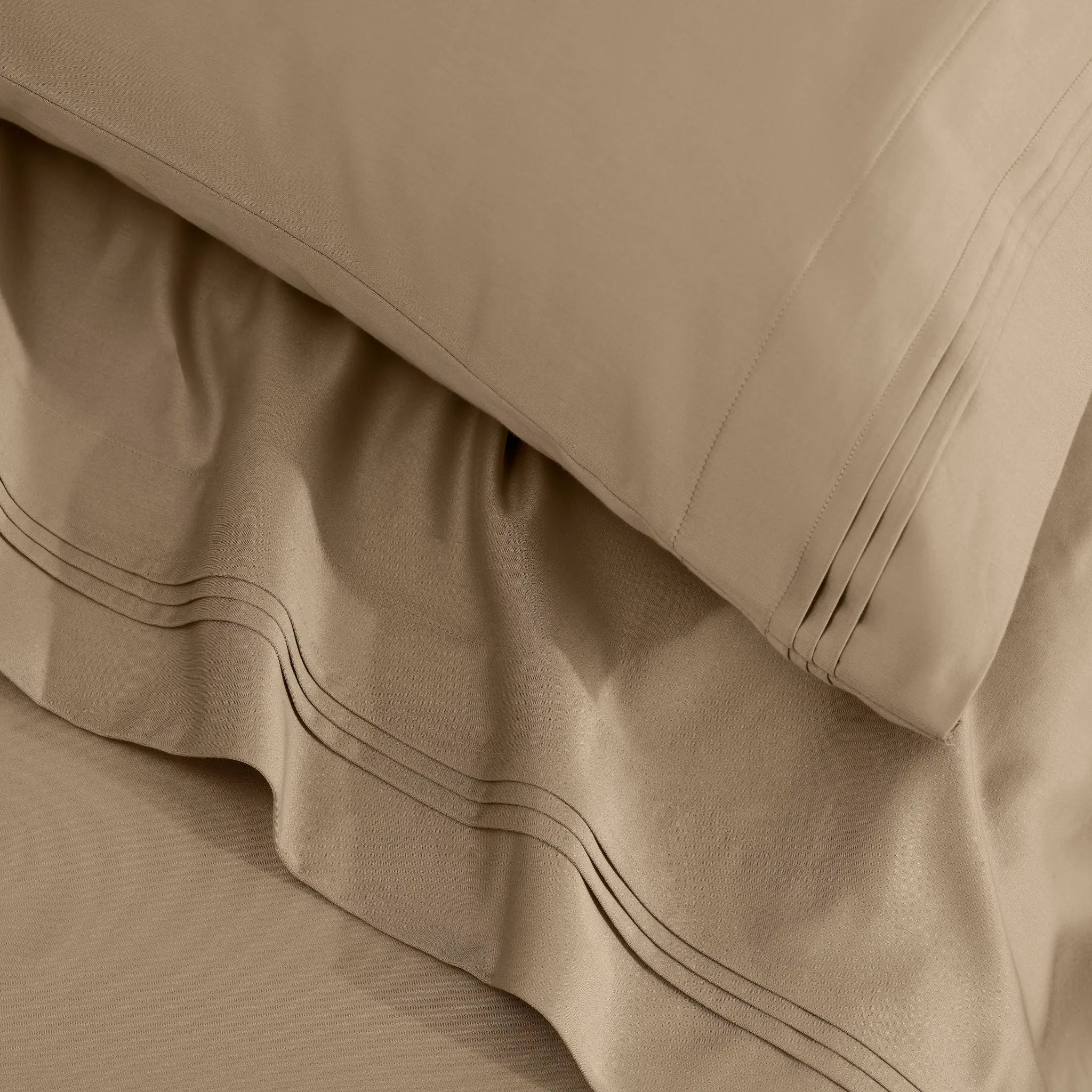 650 Thread Count Egyptian Cotton Solid Pillowcase Set