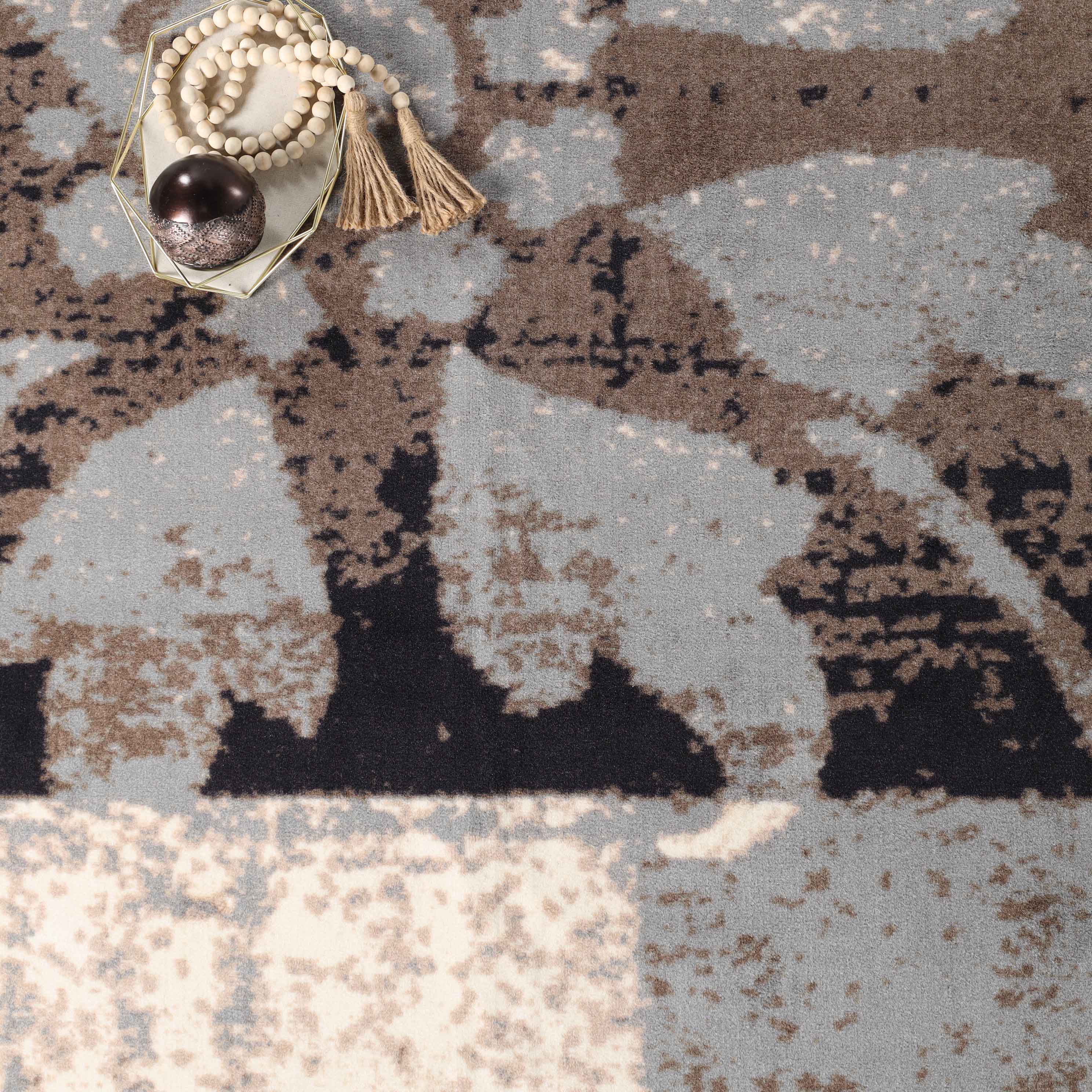 Pastiche Contemporary Floral Patchwork Indoor Area Rug or Runner Rug - Omnigoodsstore