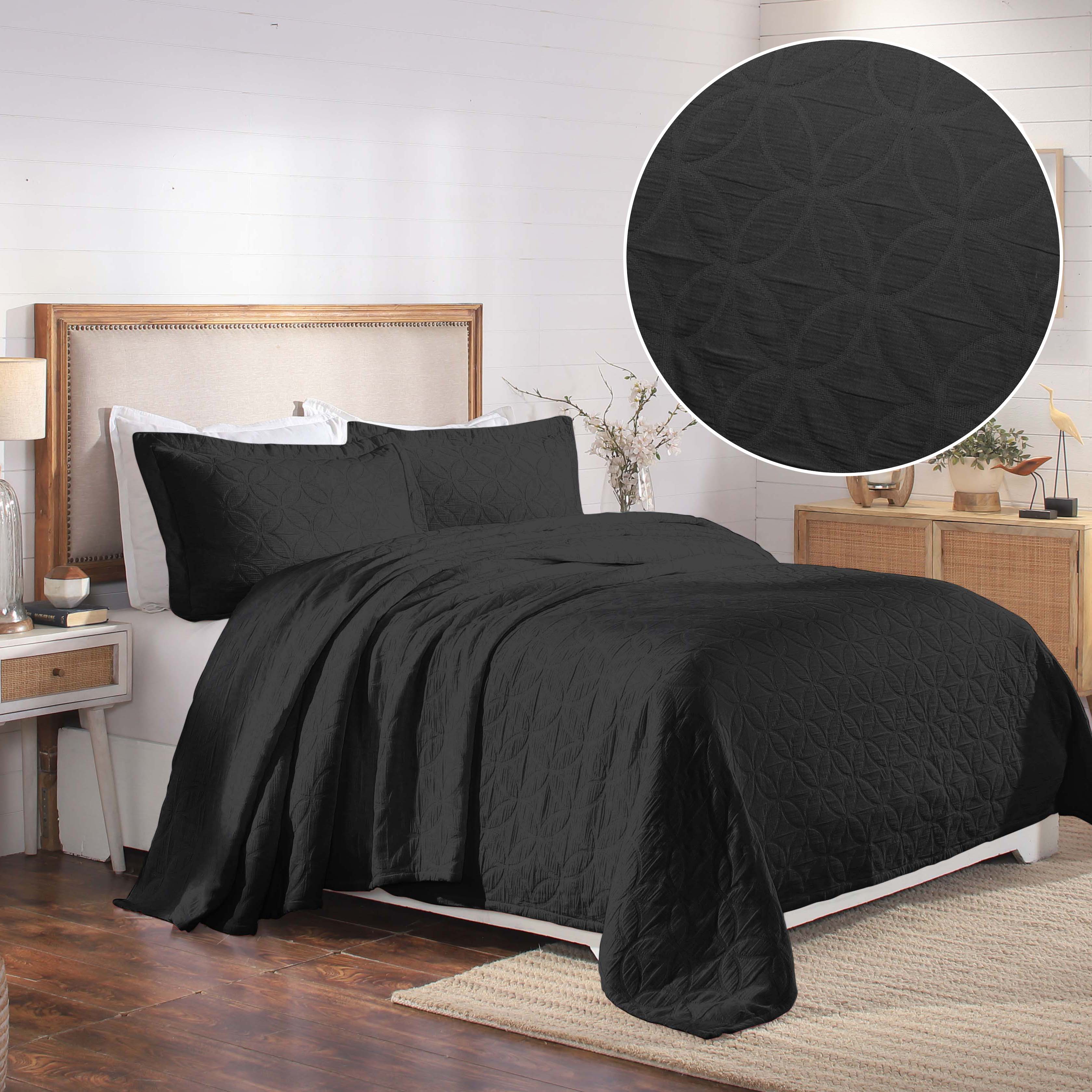 Serenity Cotton Matelasse Celtic Circle Airy Bedspread Set - Omnigoodsstore
