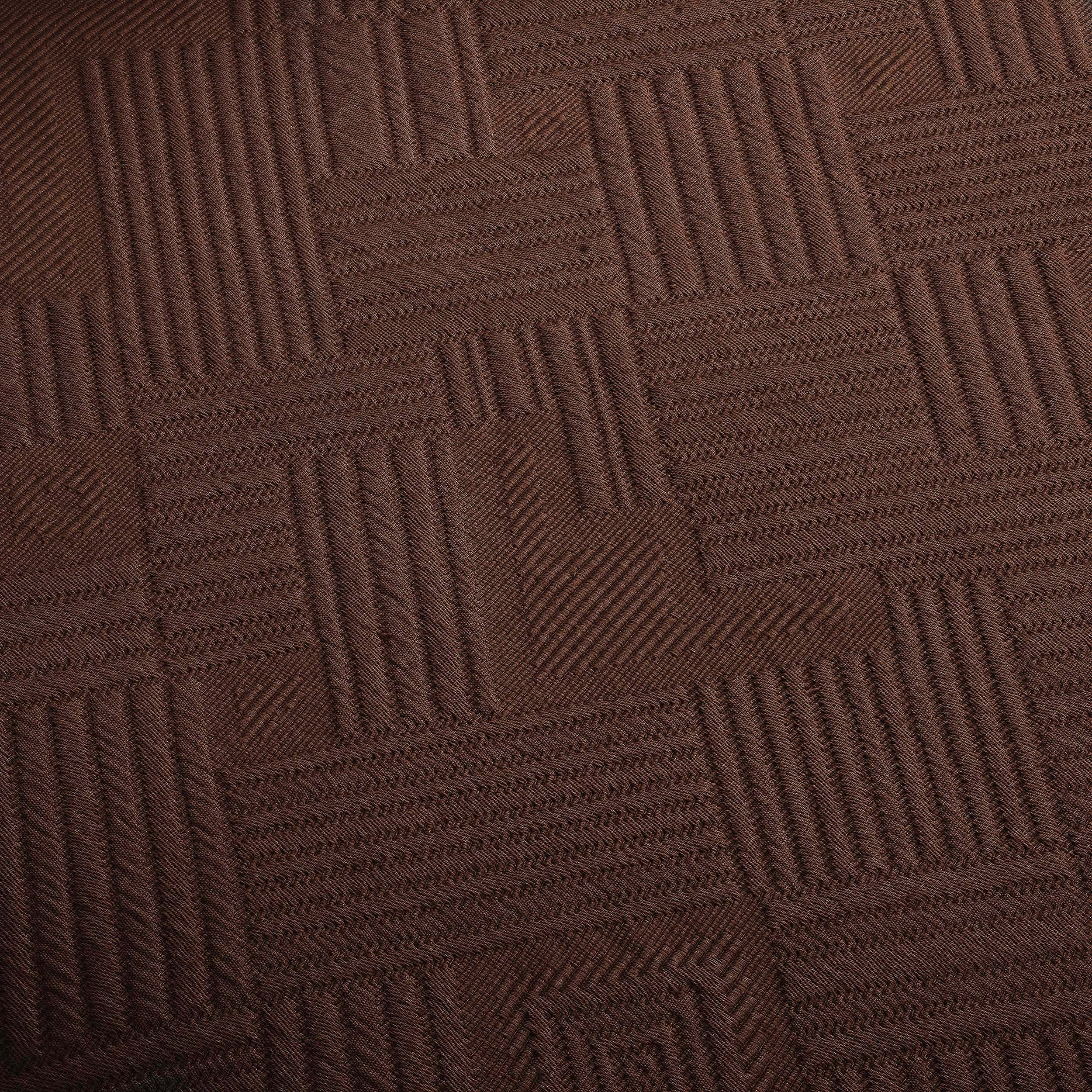 Geometric Fret Cotton Jacquard Matelasse Scalloped Bedspread Set - Omnigoodsstore