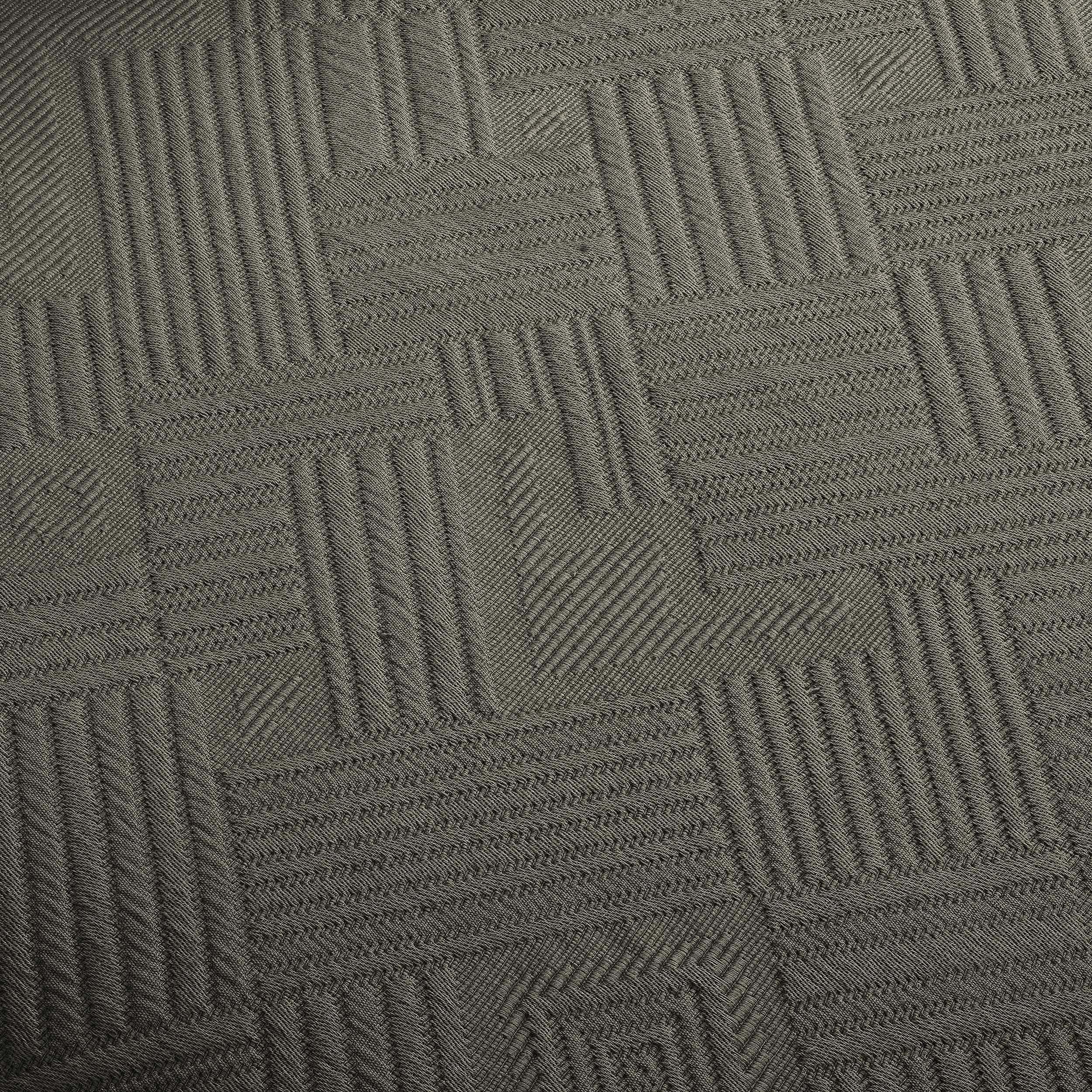 Geometric Fret Cotton Jacquard Matelasse Scalloped Bedspread Set - Omnigoodsstore