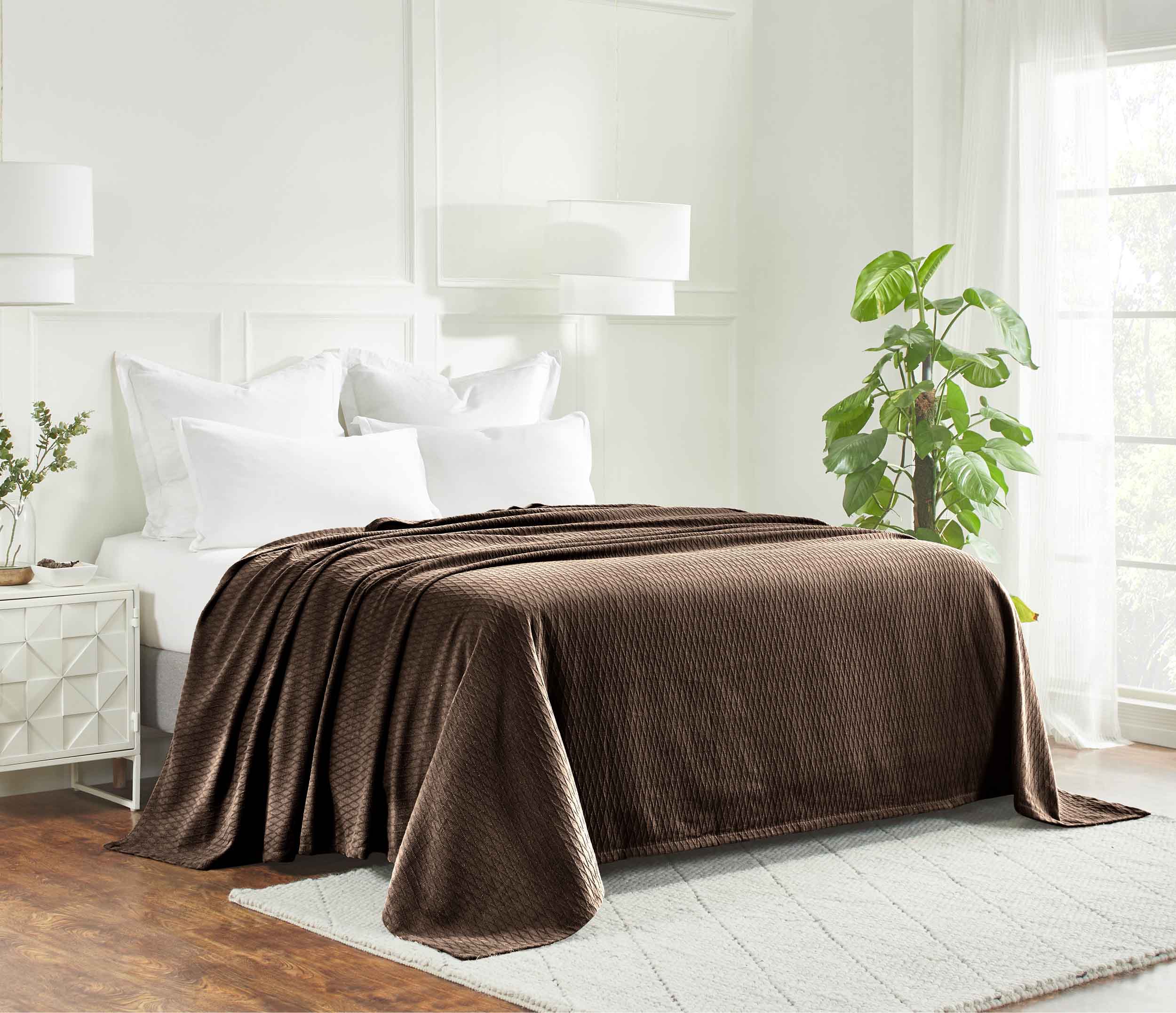 Cotton All Season Diamond Bed Blanket & Sofa Throw - Omnigoodsstore