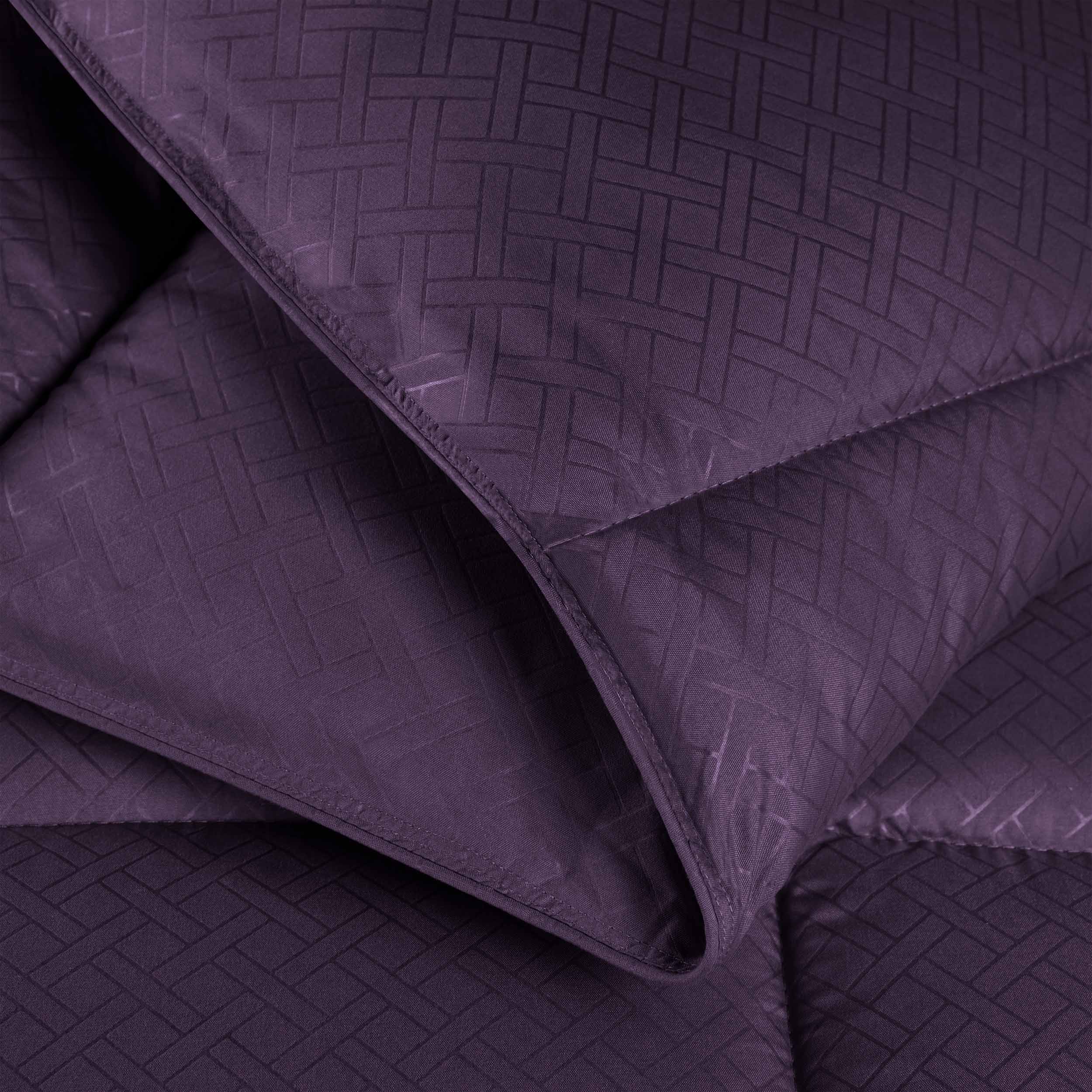 Basketweave Plush Monochrome Down Alternative Comforter - Omnigoodsstore
