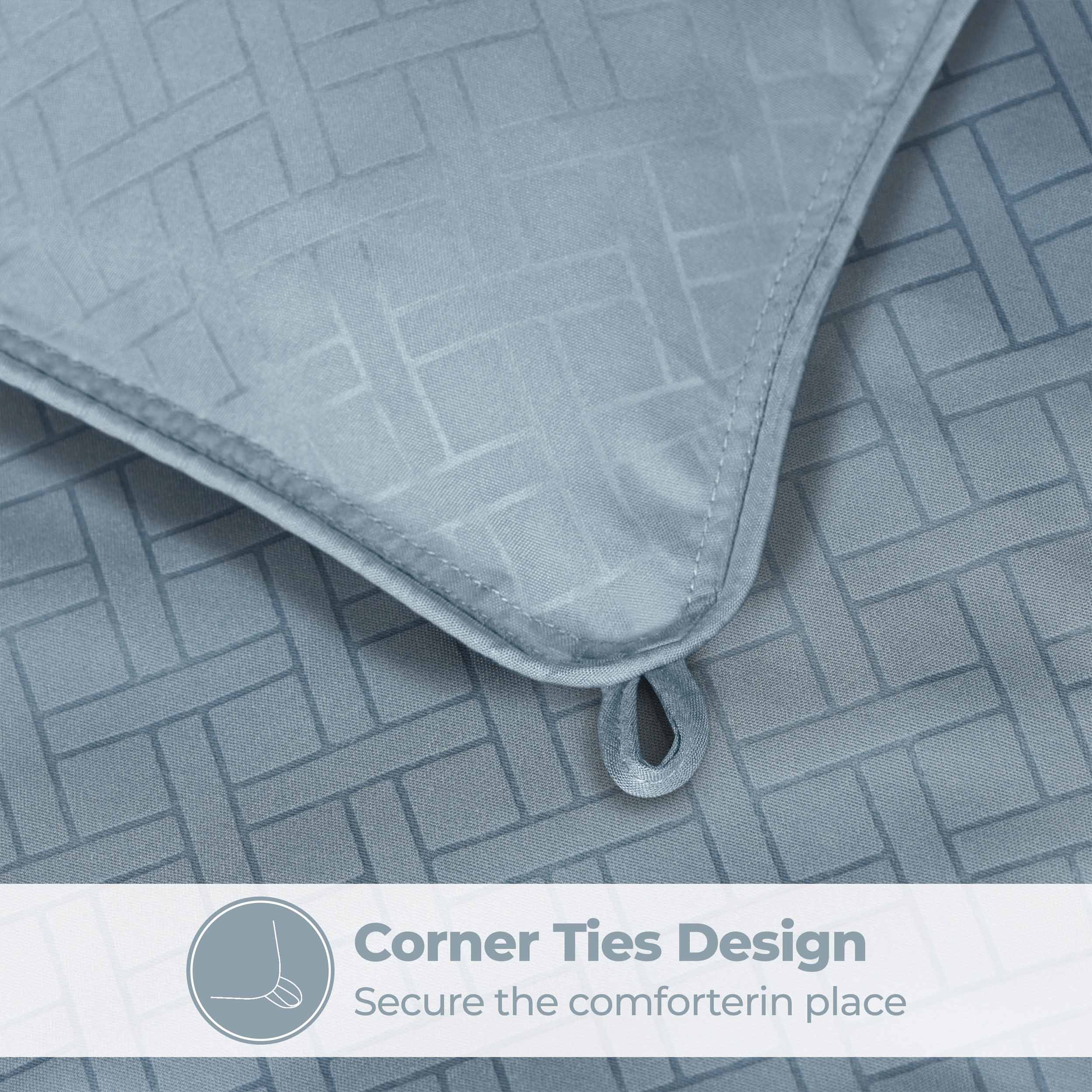 Basketweave Plush Monochrome Down Alternative Comforter - Omnigoodsstore