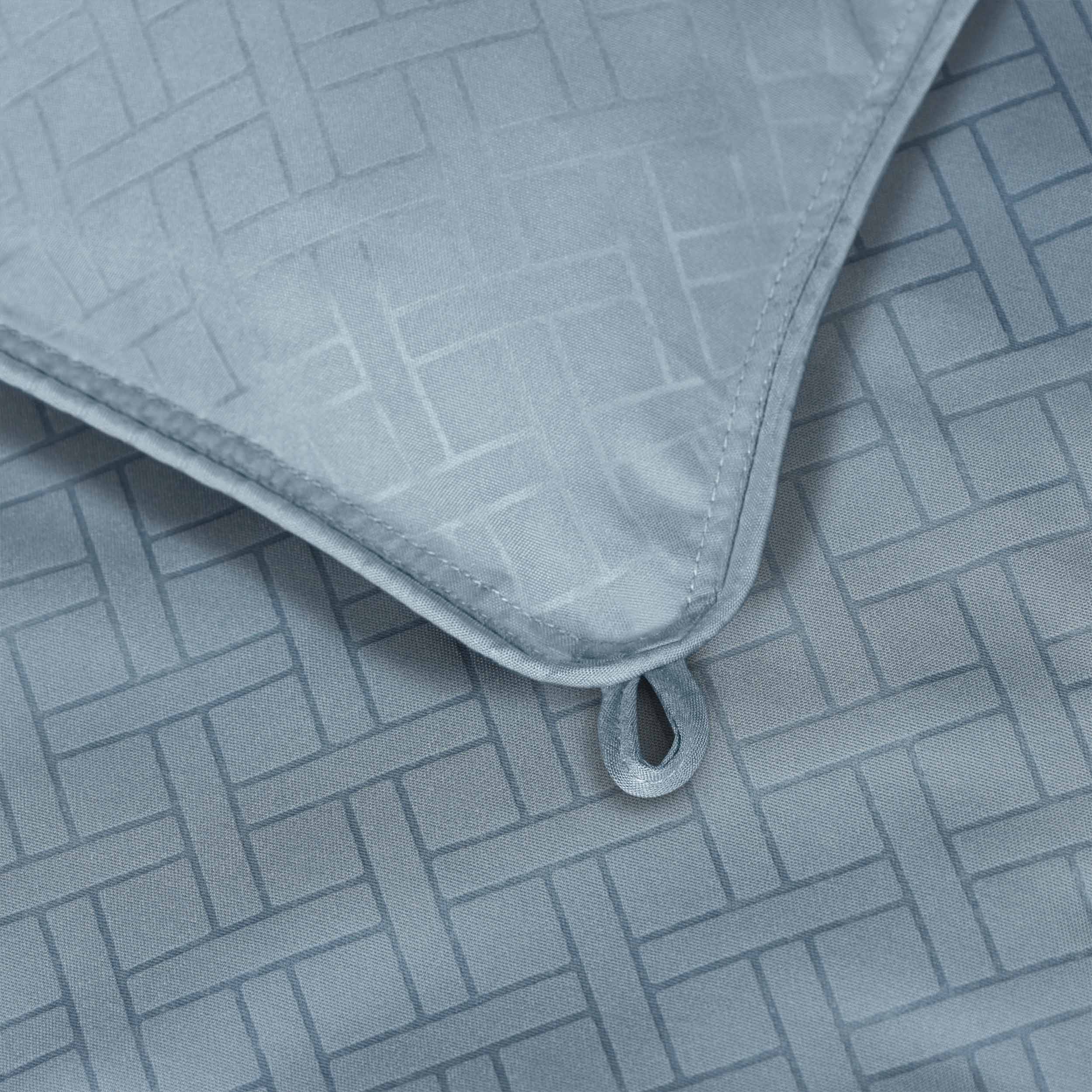 Basketweave Plush Monochrome Down Alternative Comforter - Omnigoodsstore