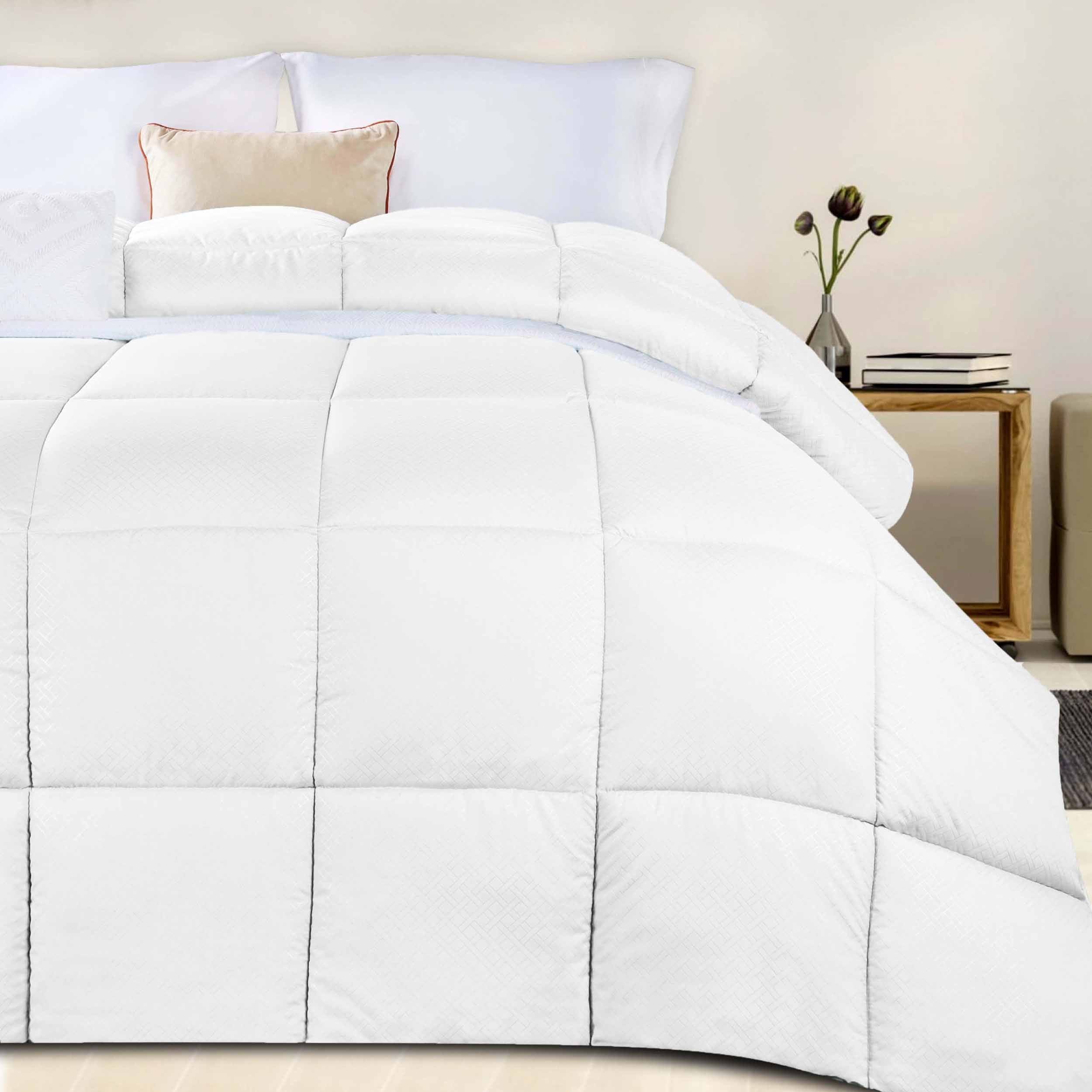 Basketweave Plush Monochrome Down Alternative Comforter - Omnigoodsstore