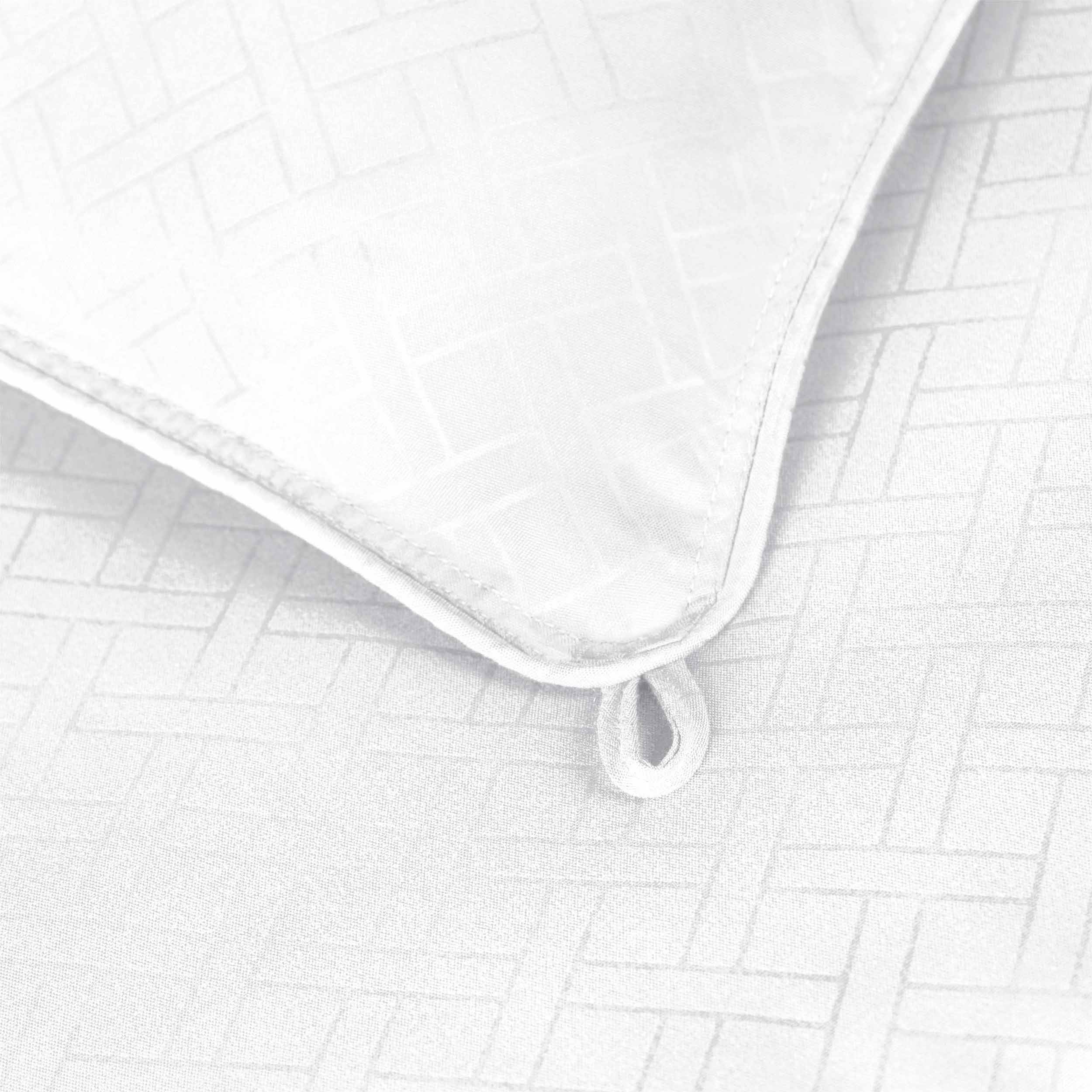 Basketweave Plush Monochrome Down Alternative Comforter - Omnigoodsstore