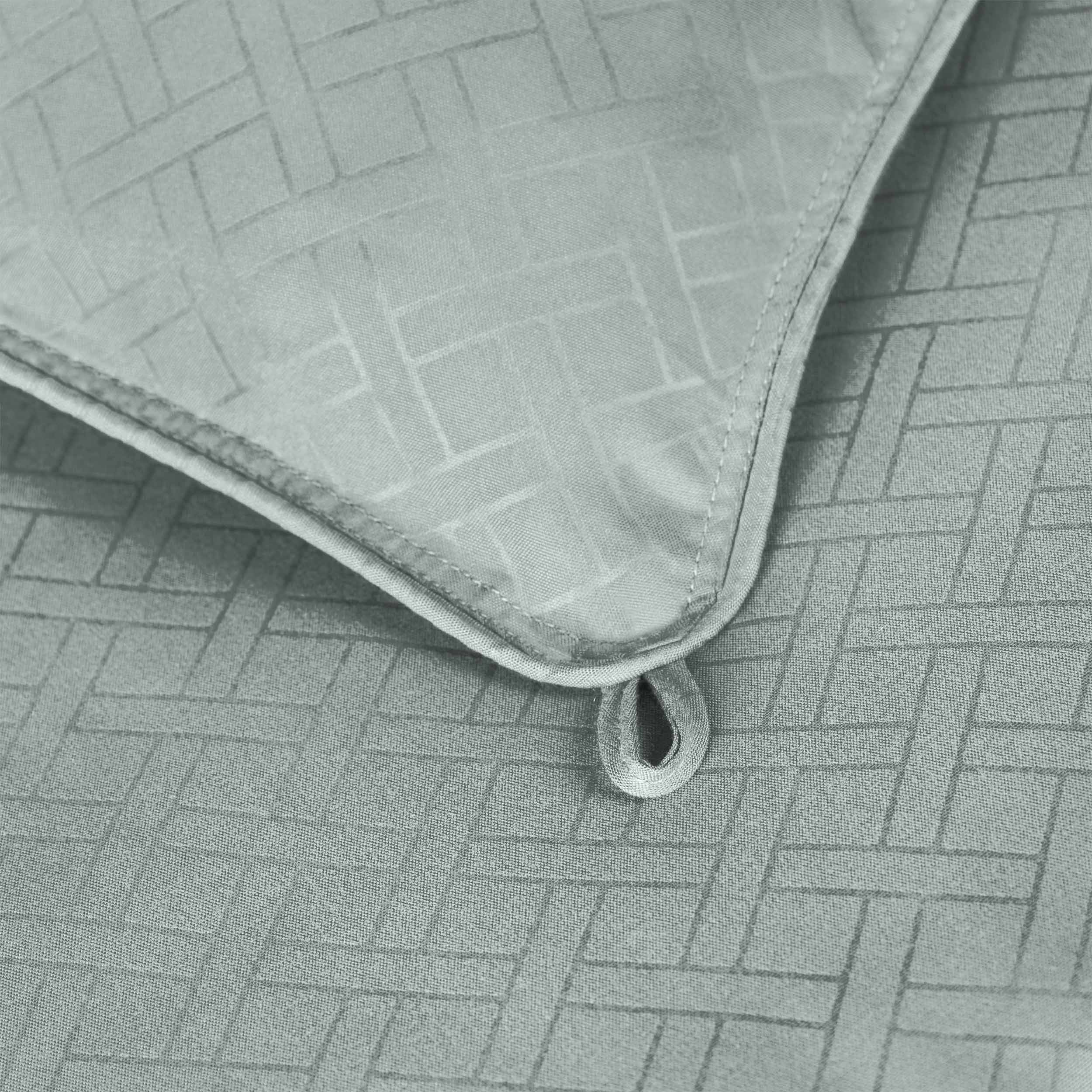 Basketweave Plush Monochrome Down Alternative Comforter - Omnigoodsstore