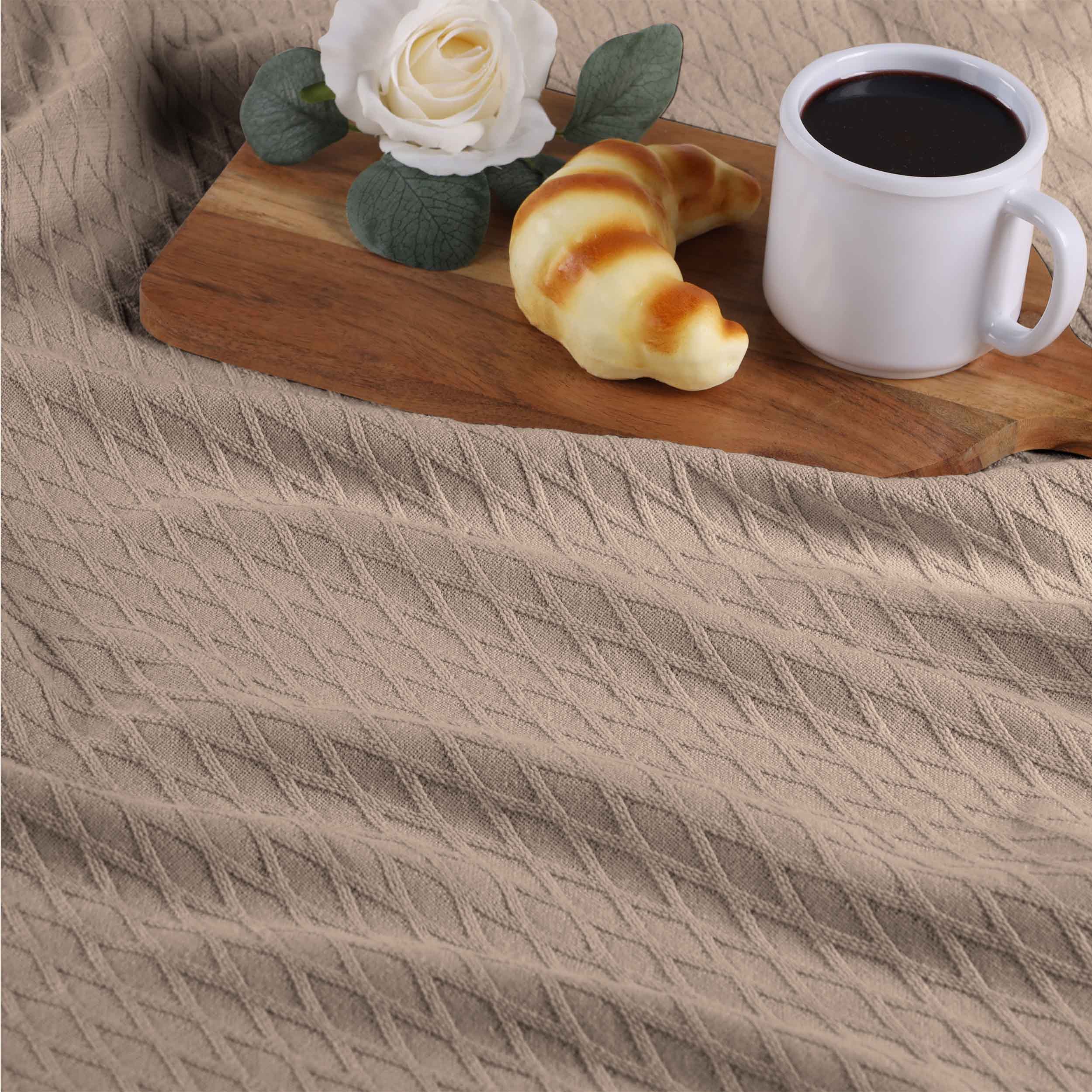 Cotton All Season Diamond Bed Blanket & Sofa Throw - Omnigoodsstore