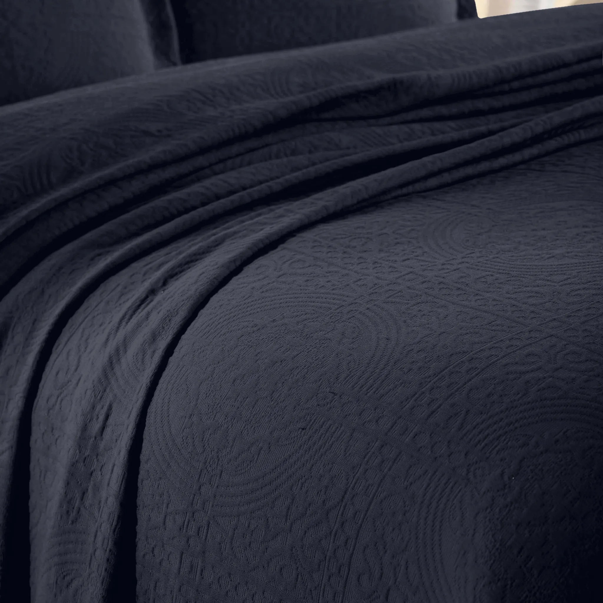 100% Cotton Jacquard Matelassé Fleur De Lis Bedspread Set