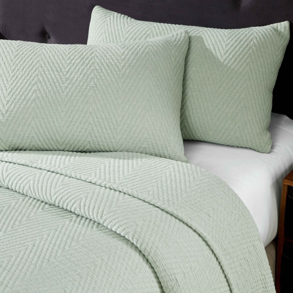 Aswan Cotton Medium Weight Chevron Woven Coverlet - Omnigoodsstore