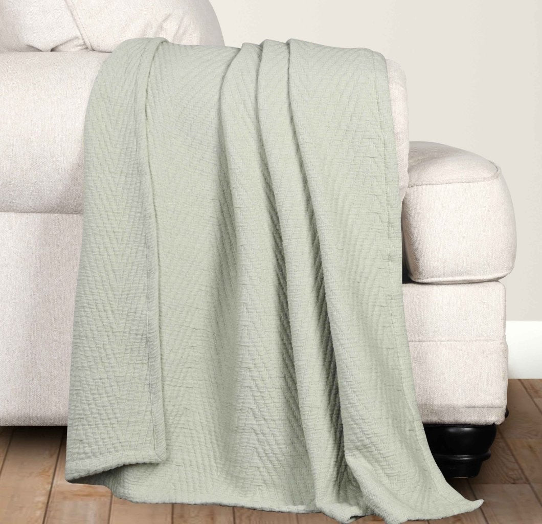 Aswan Cotton Medium Weight Chevron Woven Coverlet - Omnigoodsstore