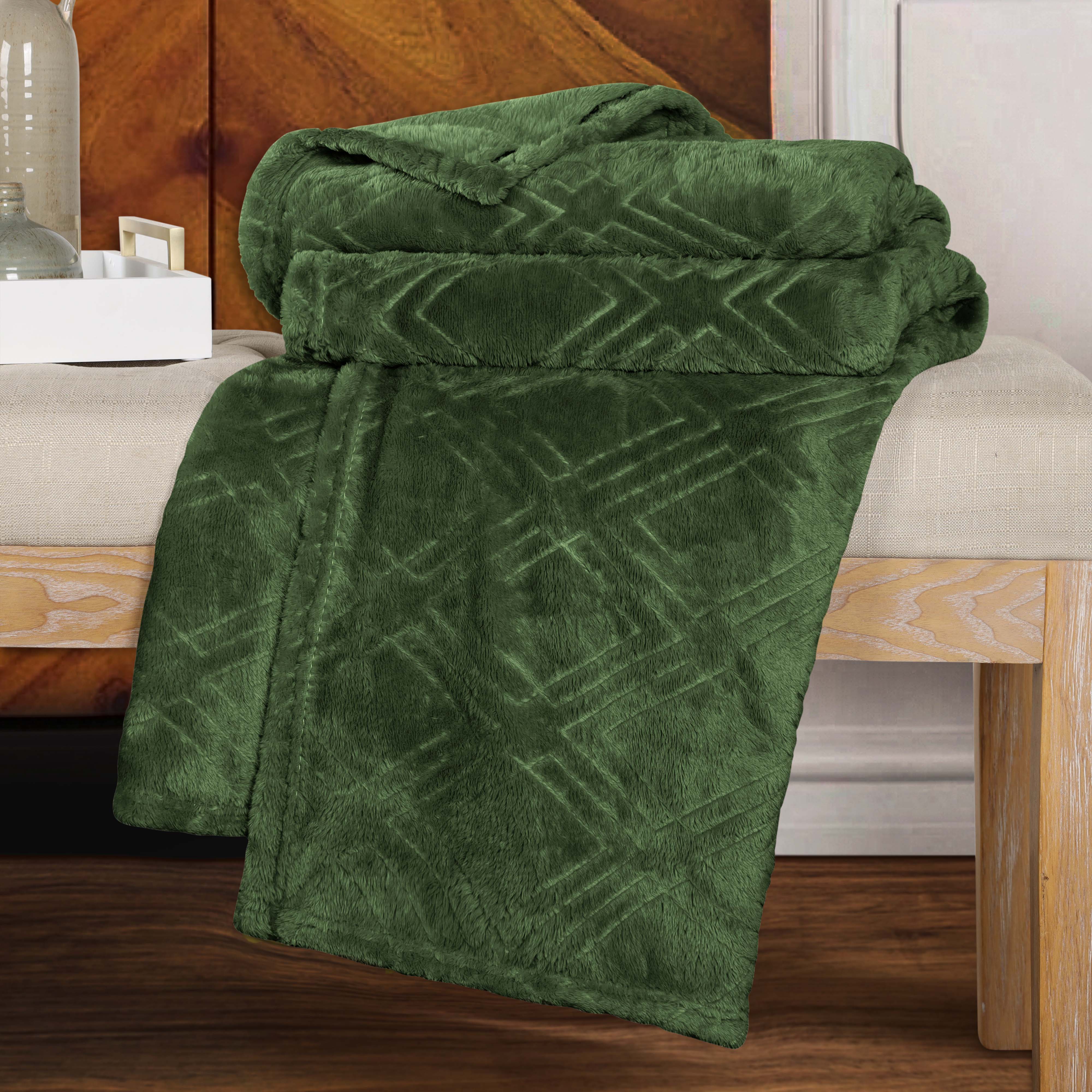 Alaska Diamond Plush Fleece Ultra-Soft Blanket - Omnigoodsstore