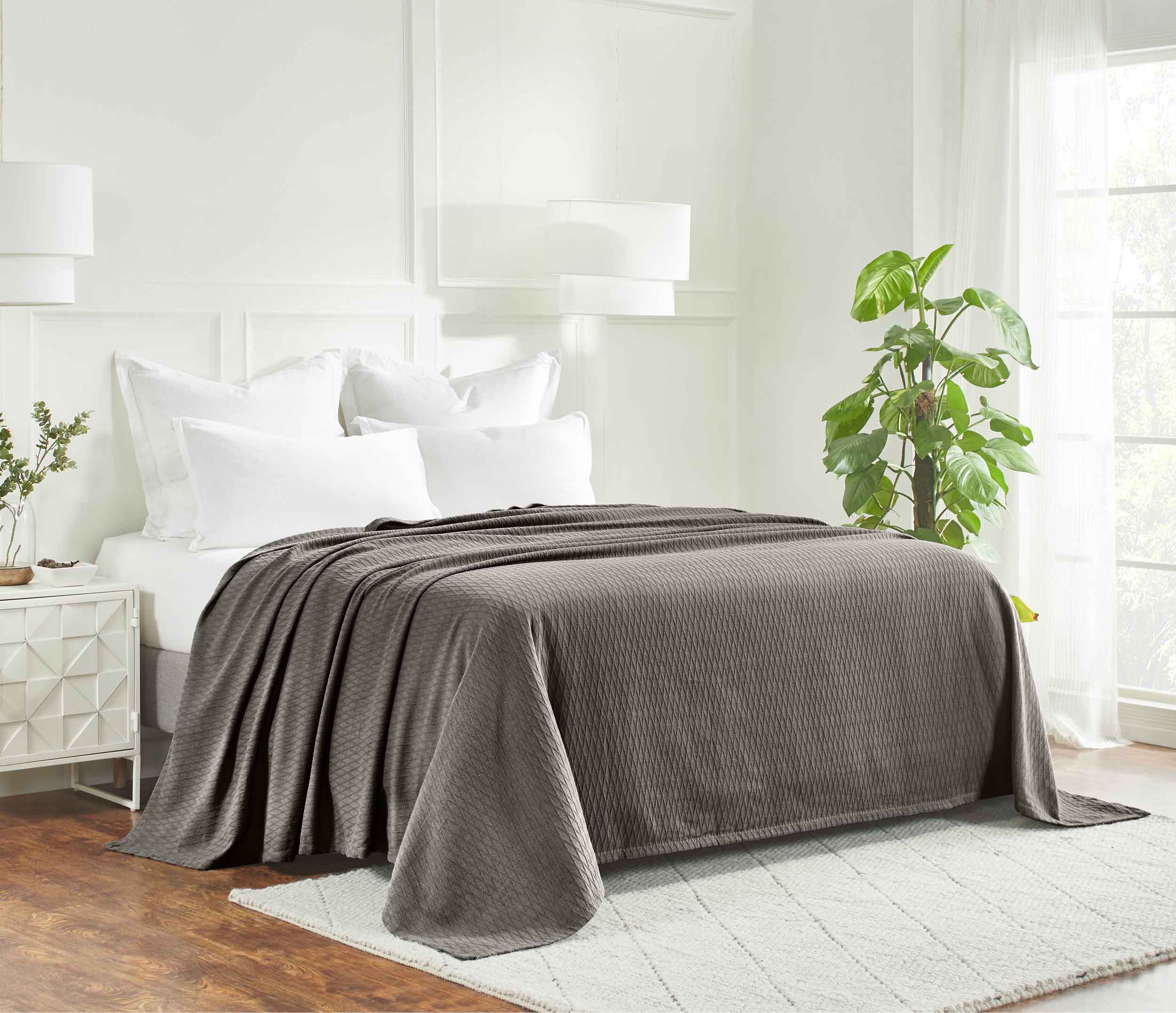 Cotton All Season Diamond Bed Blanket & Sofa Throw - Omnigoodsstore