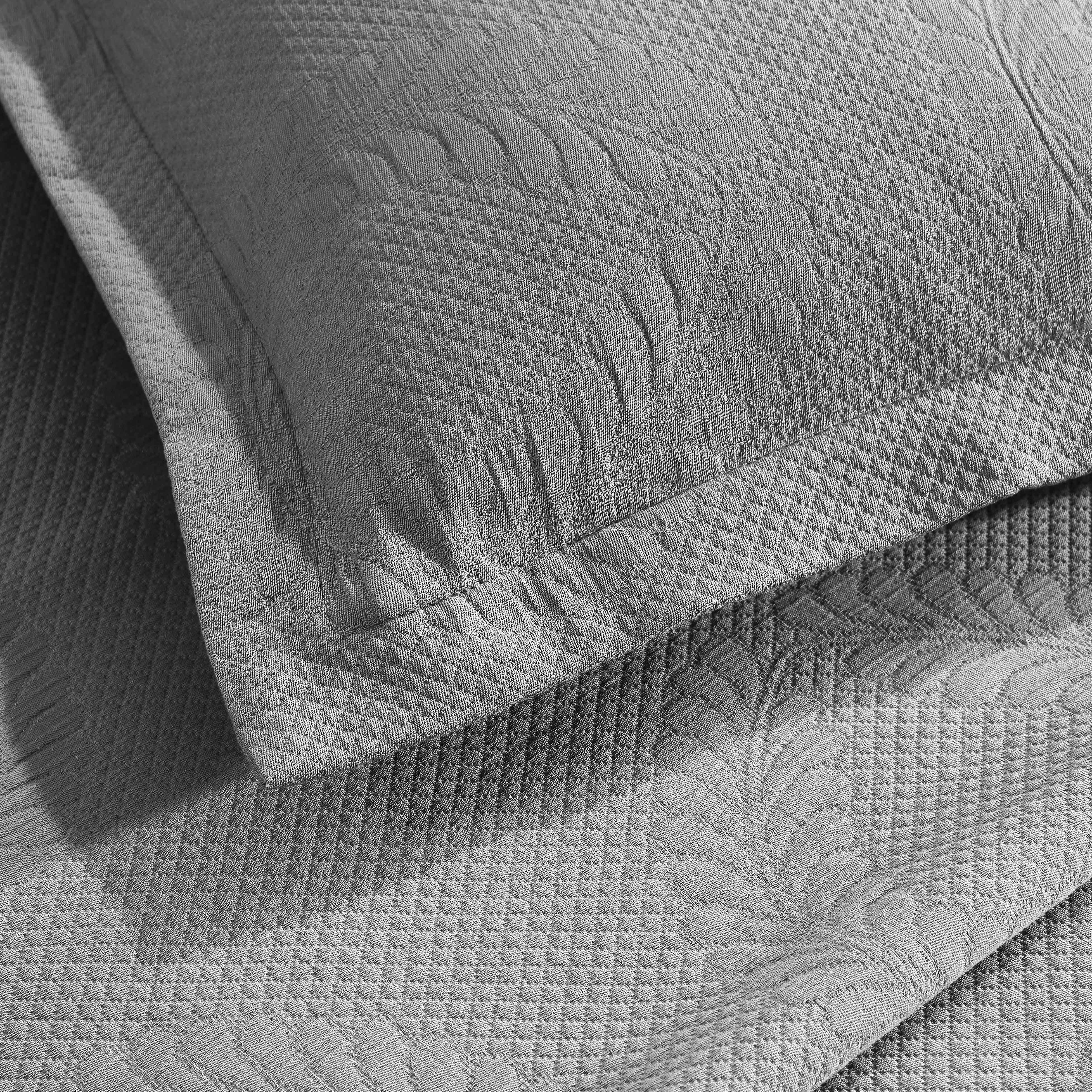 Peploi Cotton Medium Weight Matelasse Bedspread and Sham Set - Omnigoodsstore