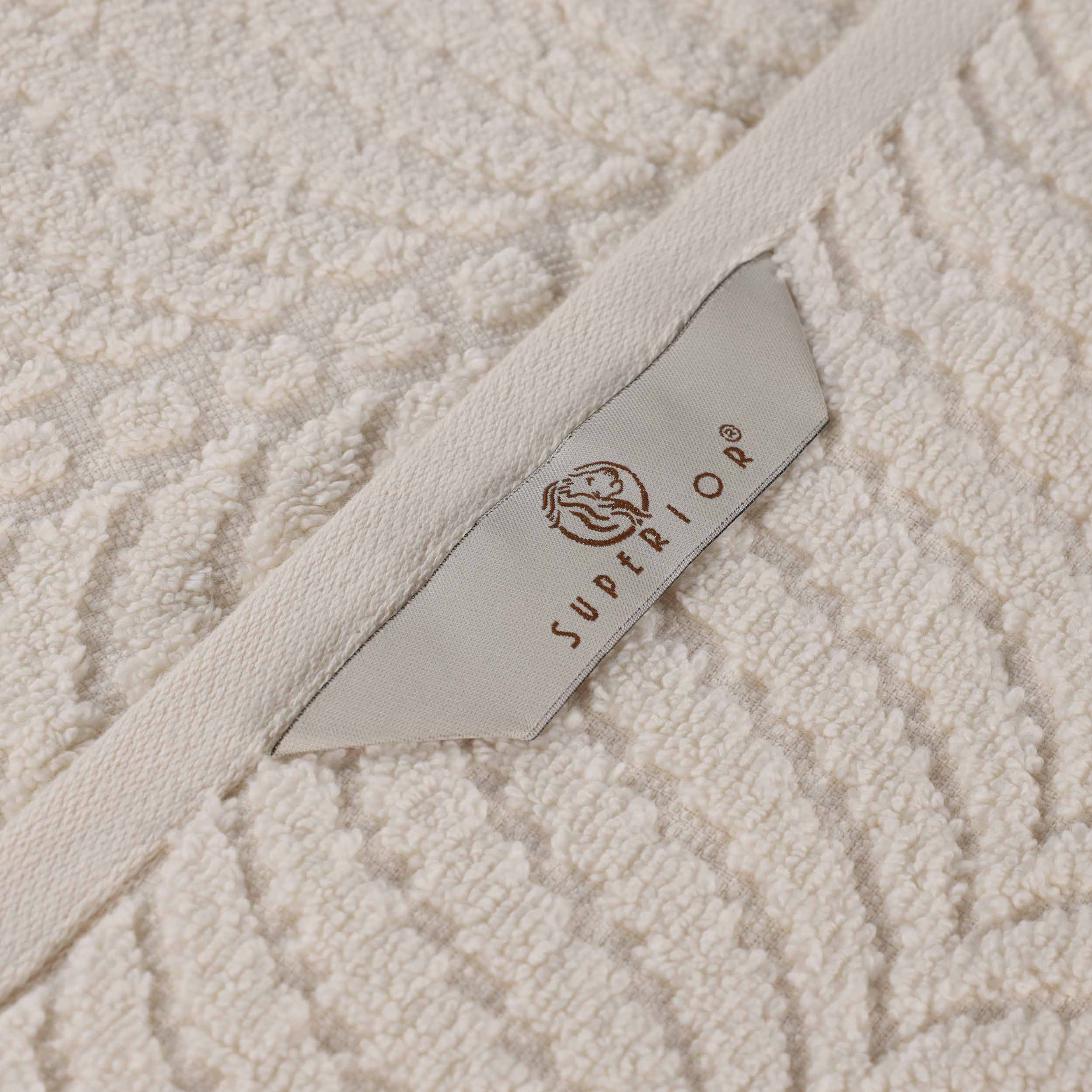 Zero Twist Cotton Solid & Jacquard Elegant Chevron Bath Towel Set of 4 - Omnigoodsstore