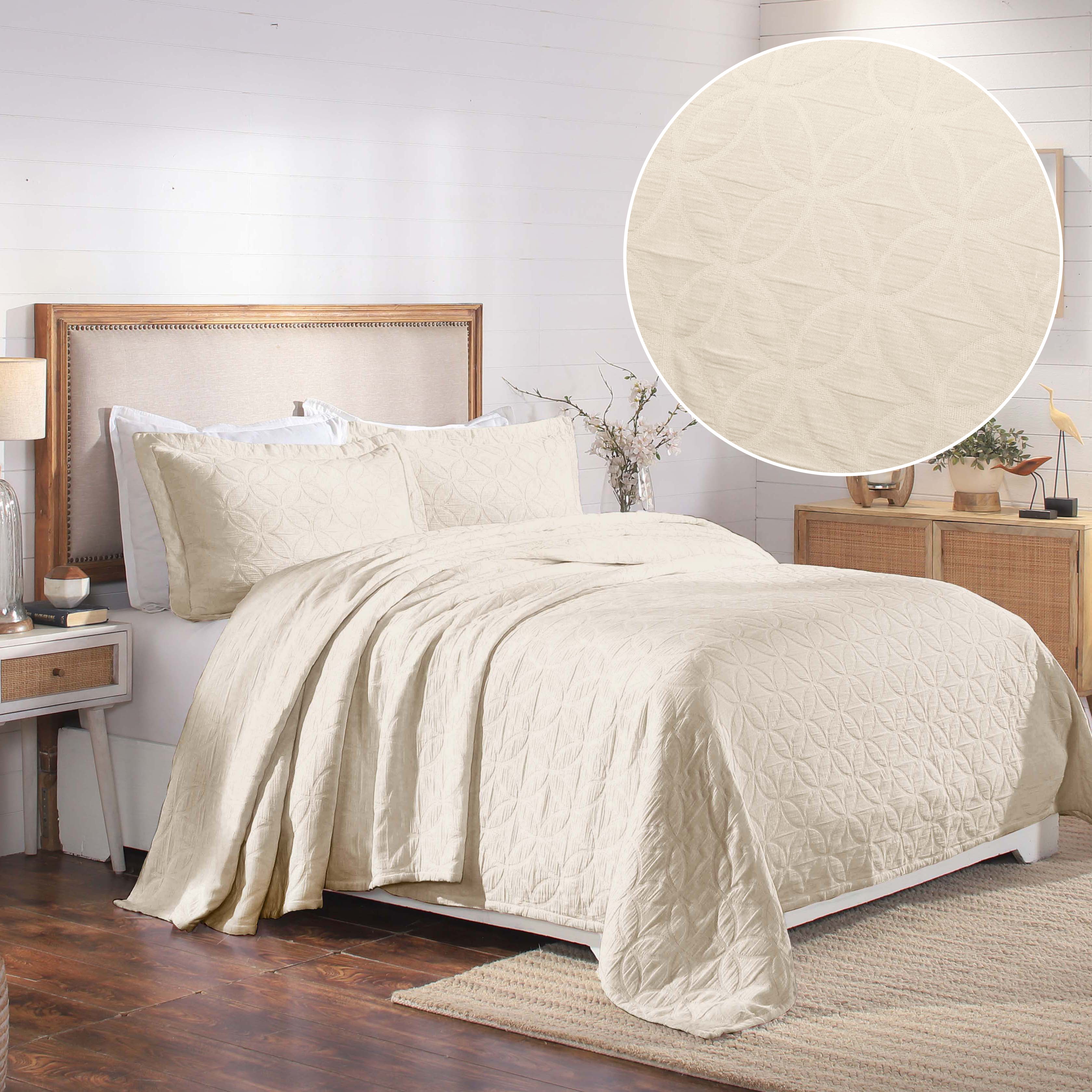 Serenity Cotton Matelasse Celtic Circle Airy Bedspread Set - Omnigoodsstore