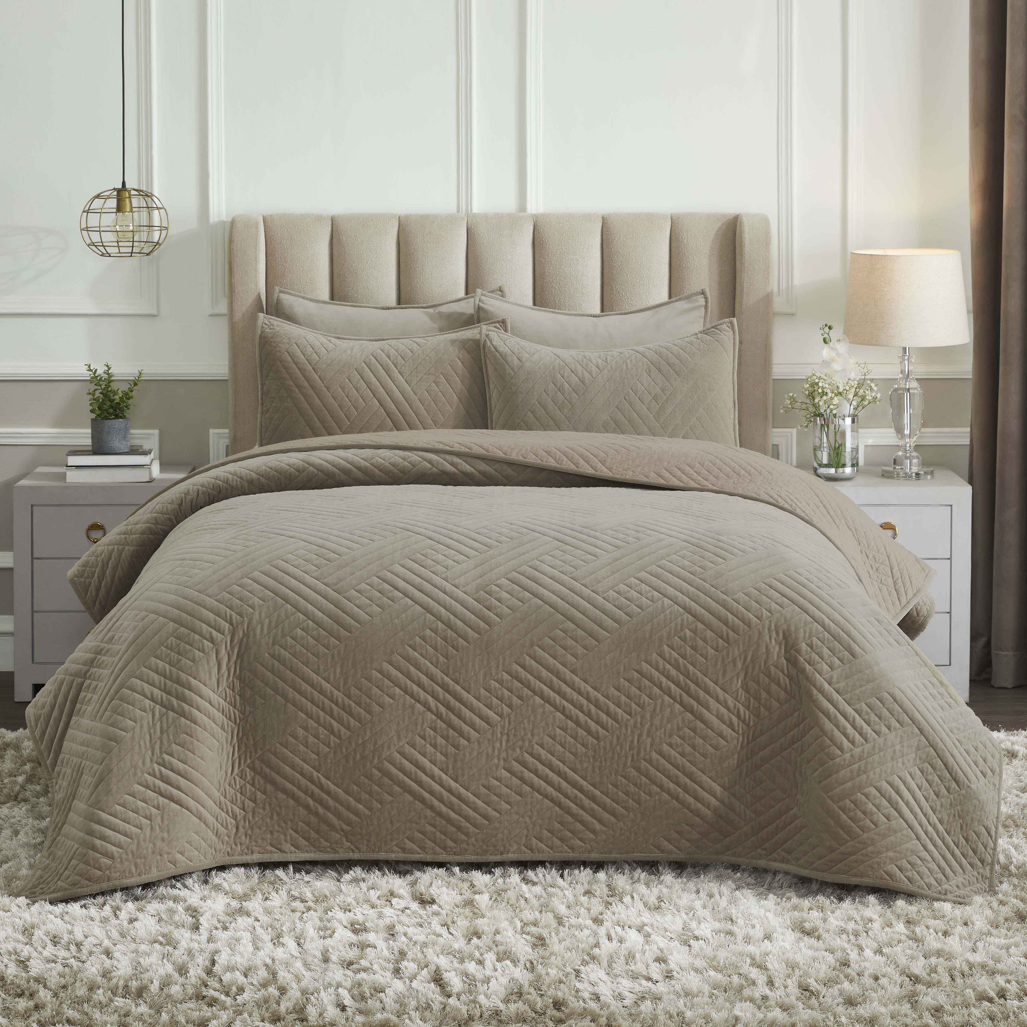 Karina Cotton Velvet Lightweight Quilt and Sham Set - Omnigoodsstore