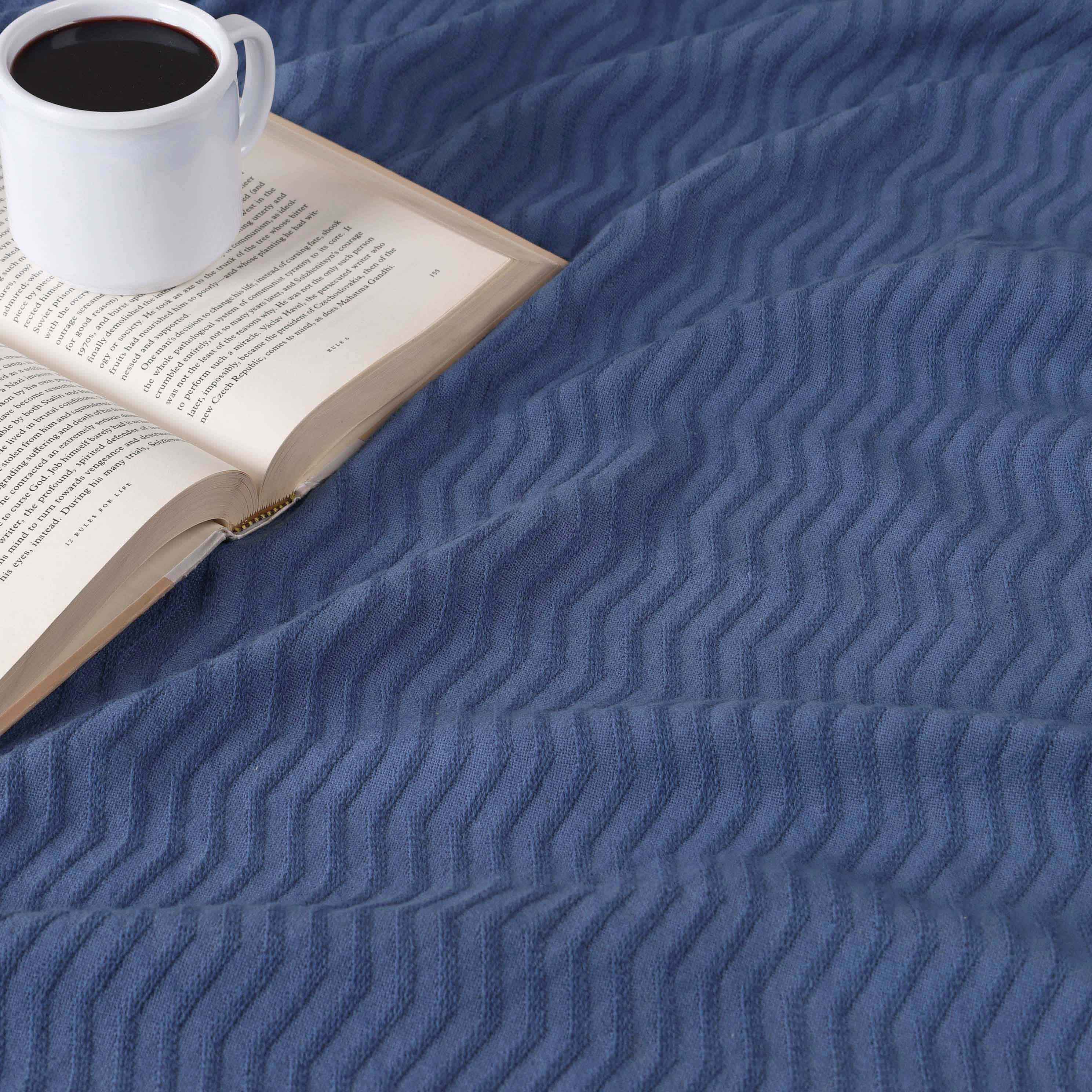 Jena Cotton Textured Chevron Lightweight Woven Blanket - Omnigoodsstore
