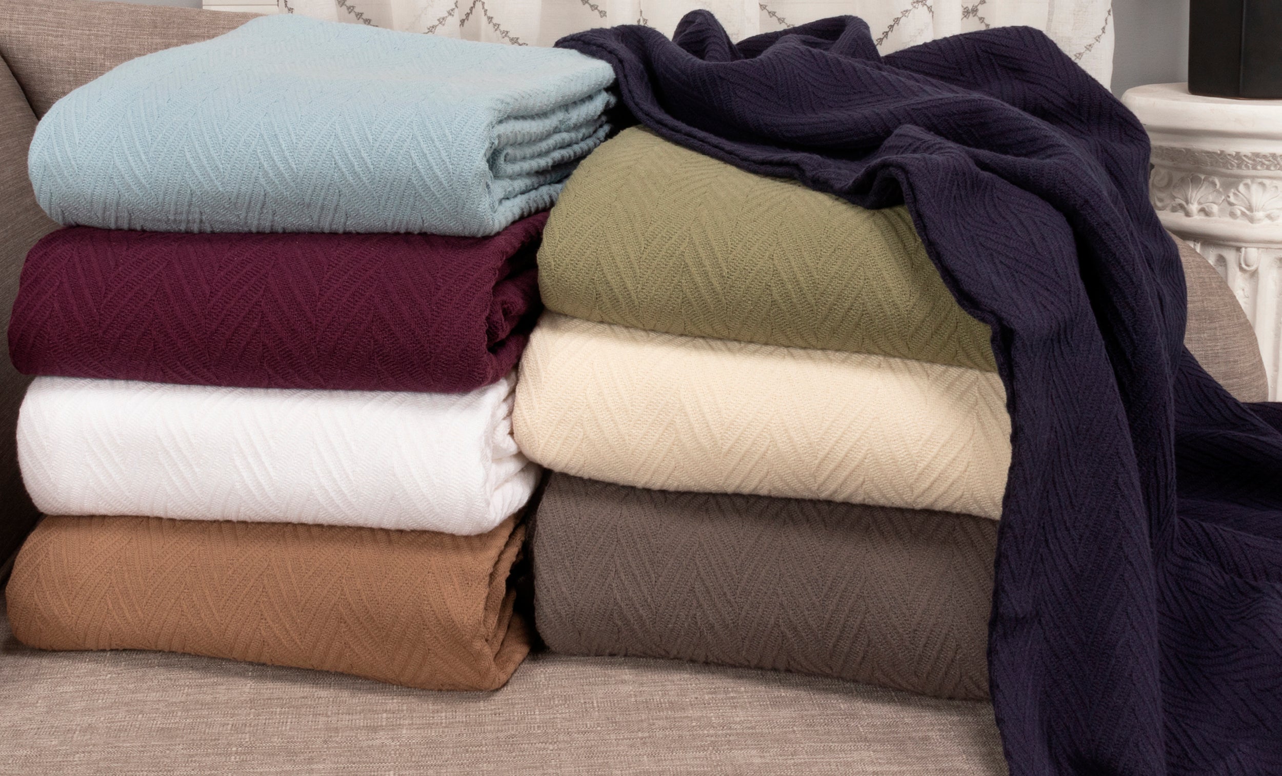 All-Season Chevron Cotton Bed Blanket & Sofa Throw - Omnigoodsstore