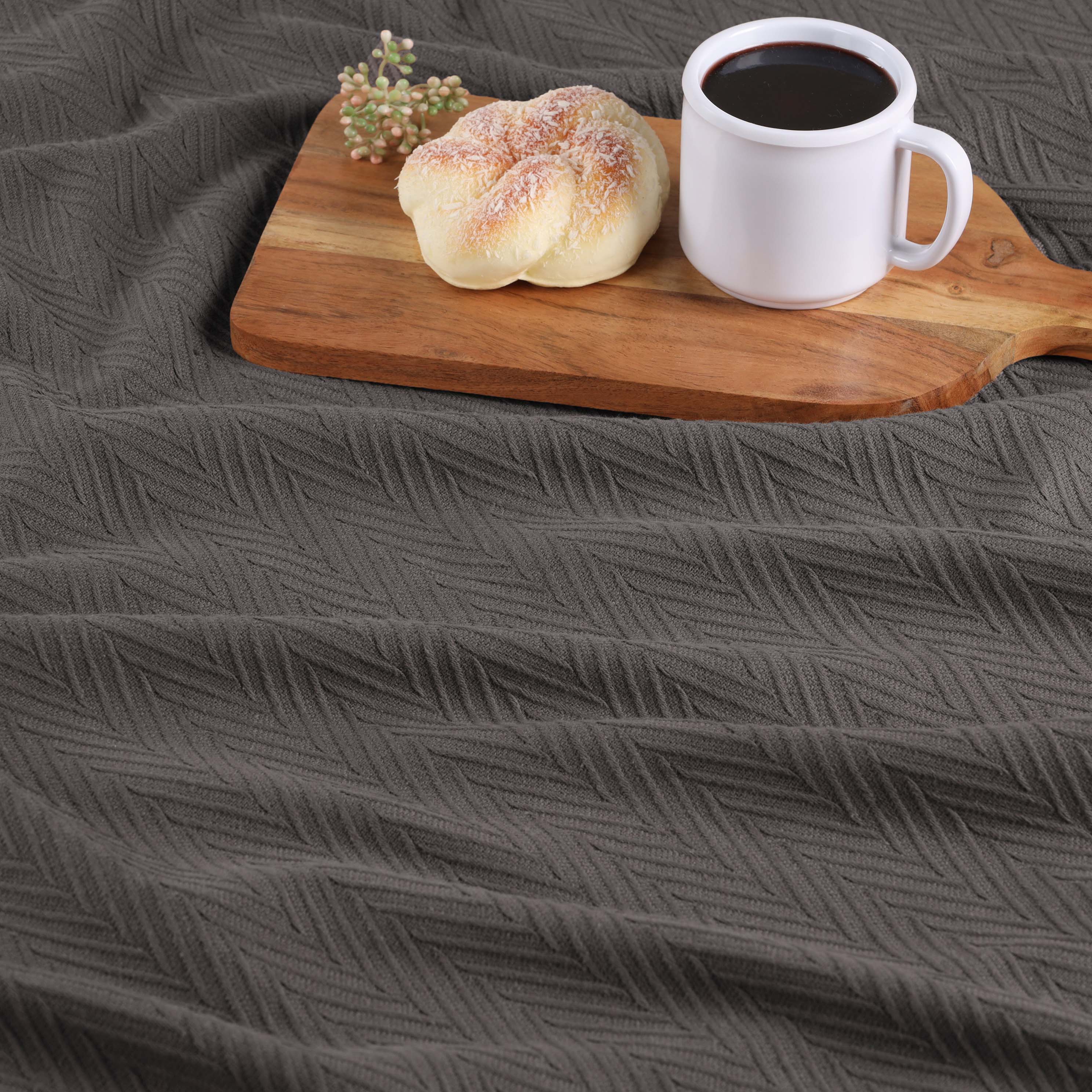 All-Season Chevron Cotton Bed Blanket & Sofa Throw - Omnigoodsstore