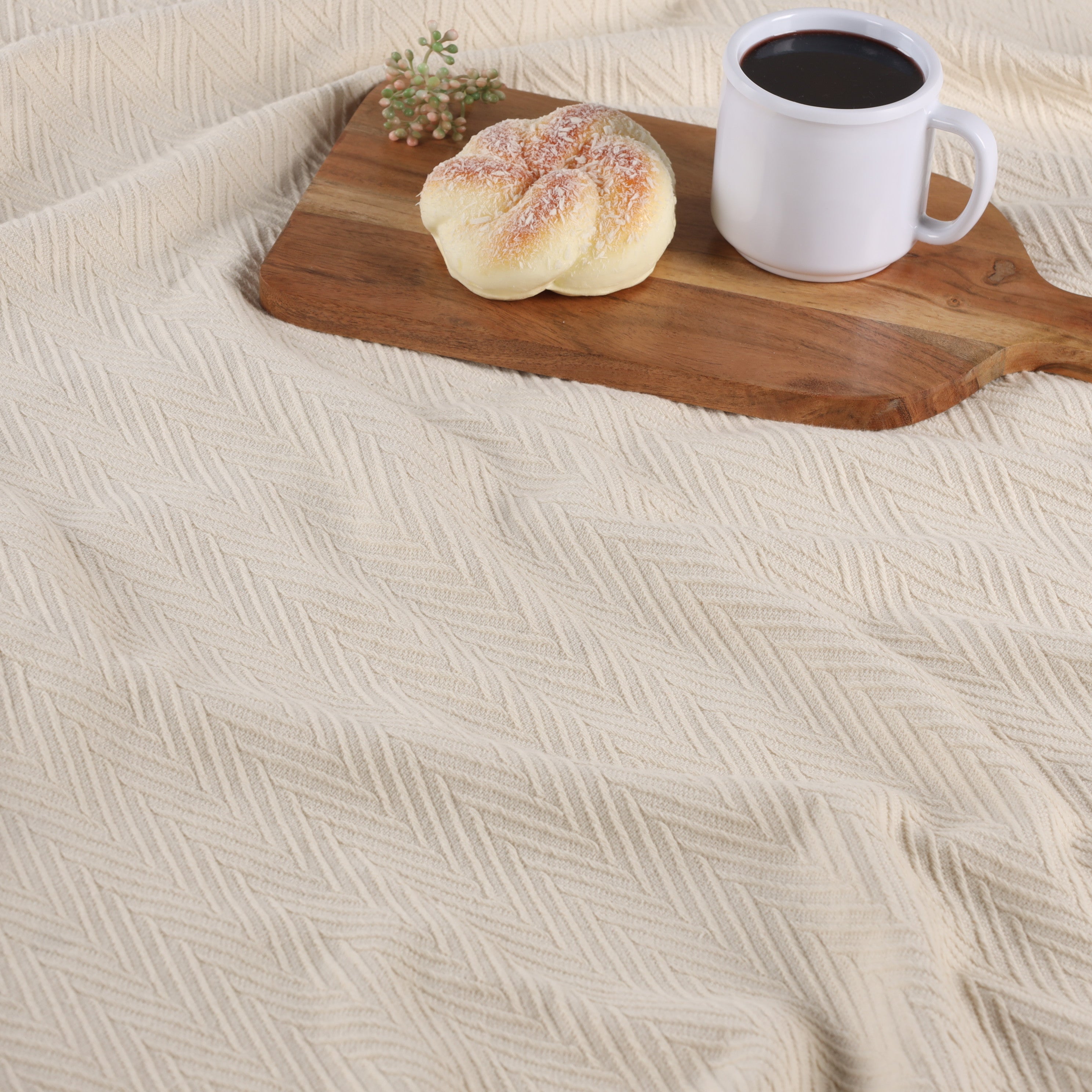 All-Season Chevron Cotton Bed Blanket & Sofa Throw - Omnigoodsstore