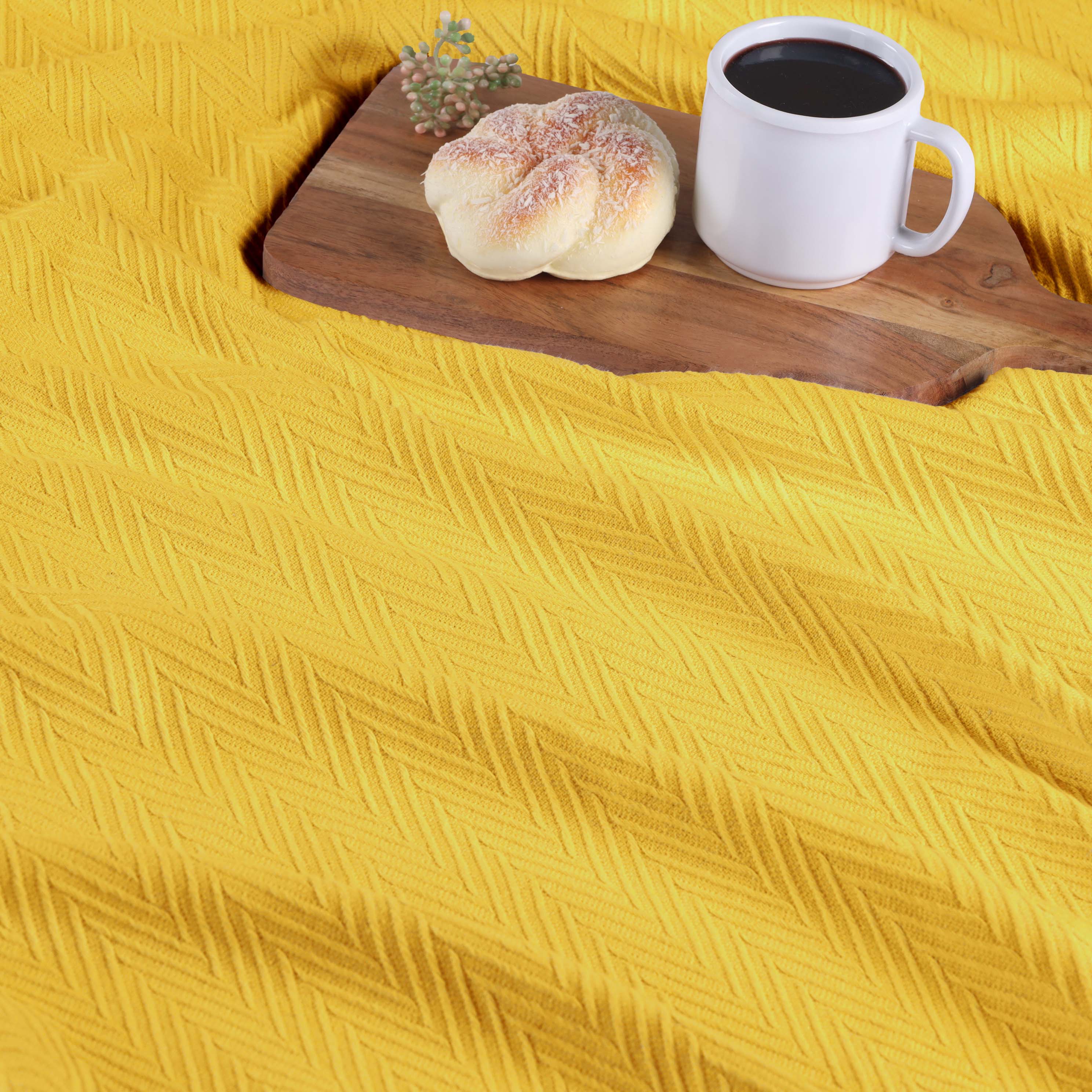 All-Season Chevron Cotton Bed Blanket & Sofa Throw - Omnigoodsstore