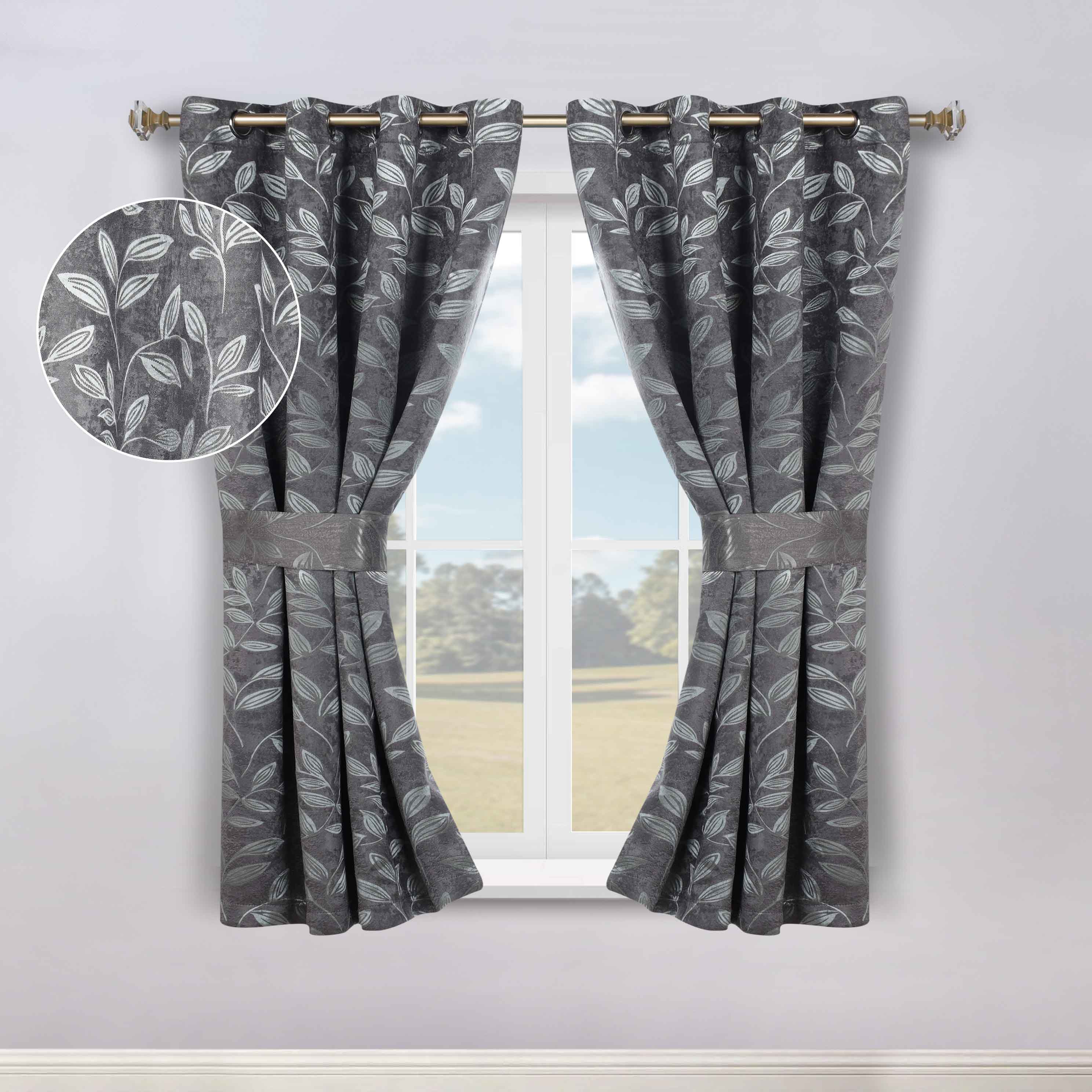 Leaves Machine Room Darkening Blackout Curtains, Set of 2 - Omnigoodsstore