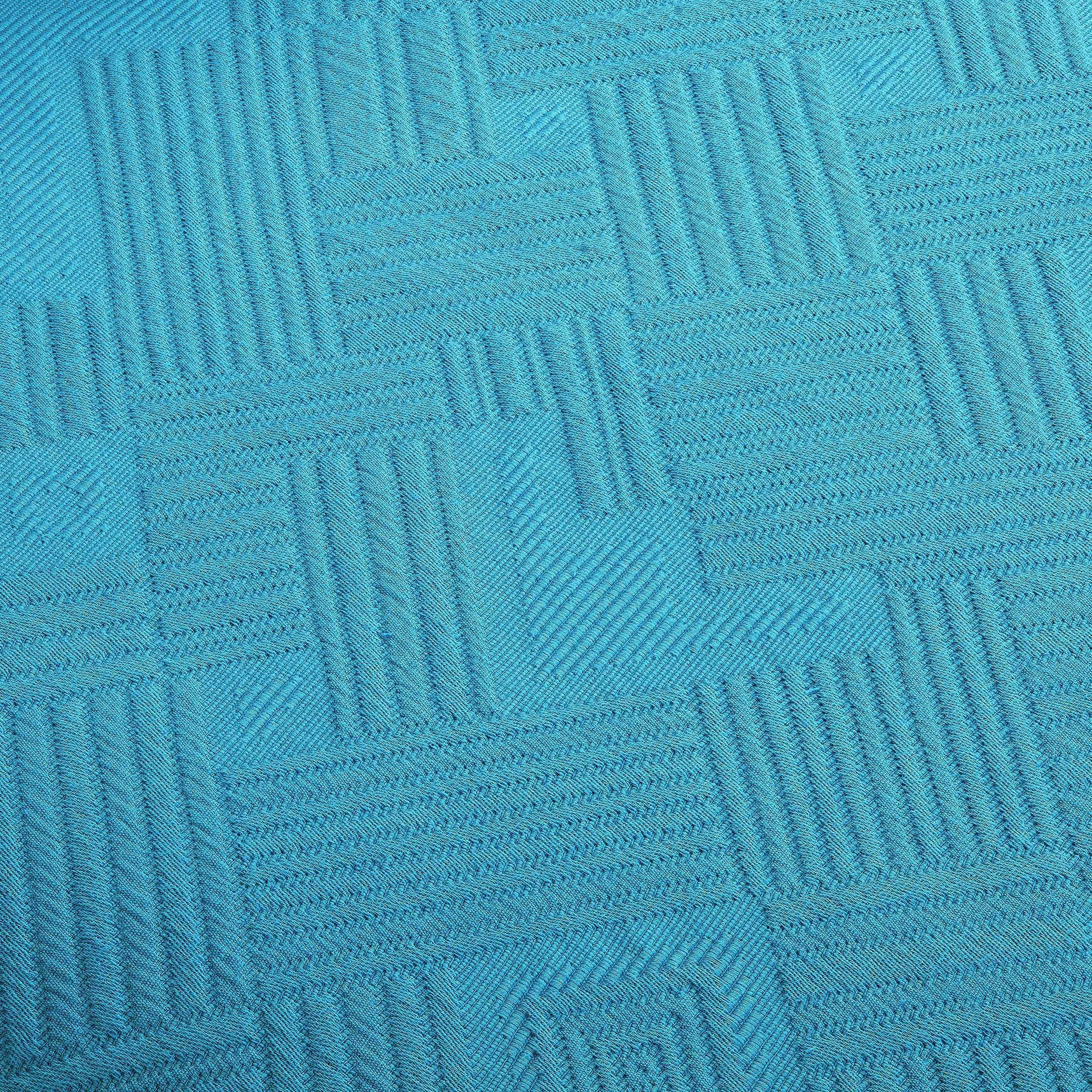 Geometric Fret Cotton Jacquard Matelasse Scalloped Bedspread Set - Omnigoodsstore