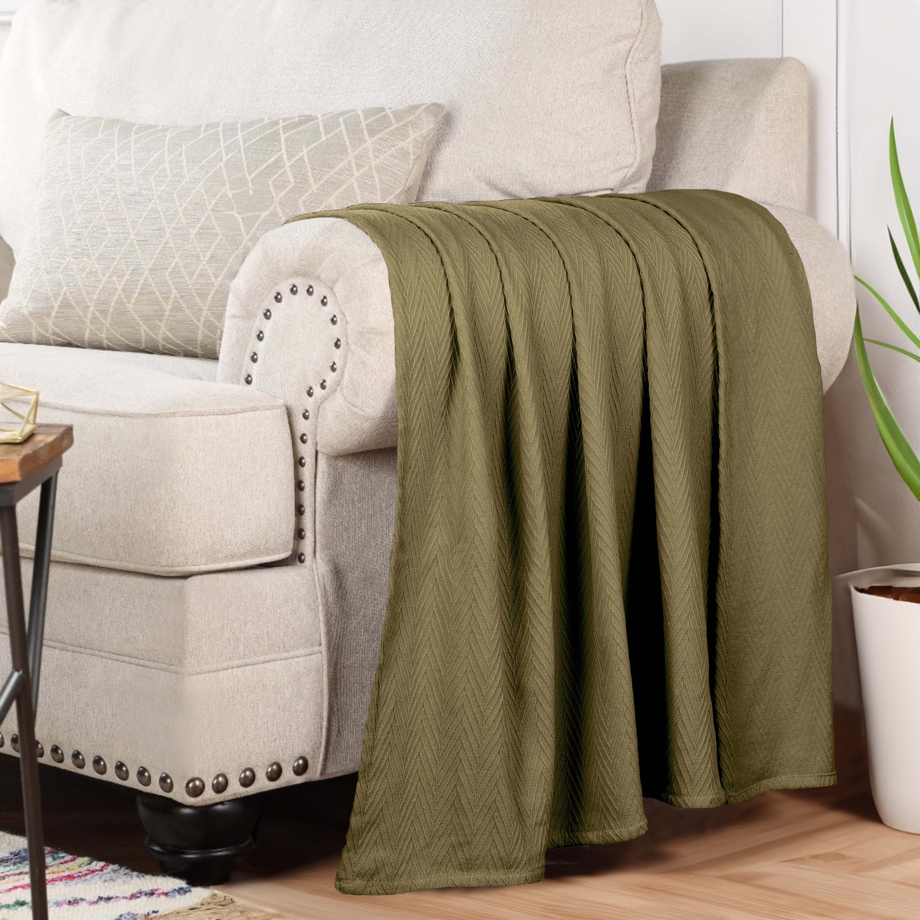 All-Season Chevron Cotton Bed Blanket & Sofa Throw - Omnigoodsstore