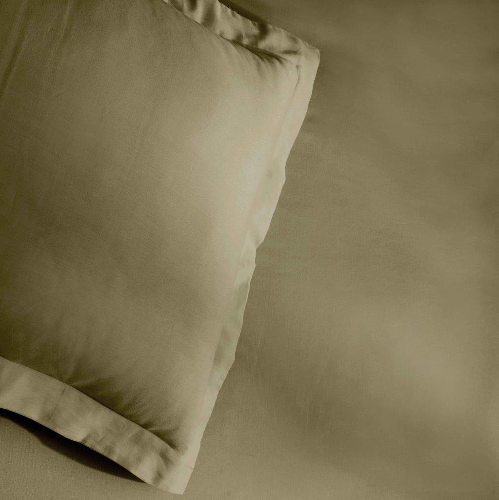 Egyptian Cotton 300 Thread Count Solid Duvet Cover Set - Omnigoodsstore