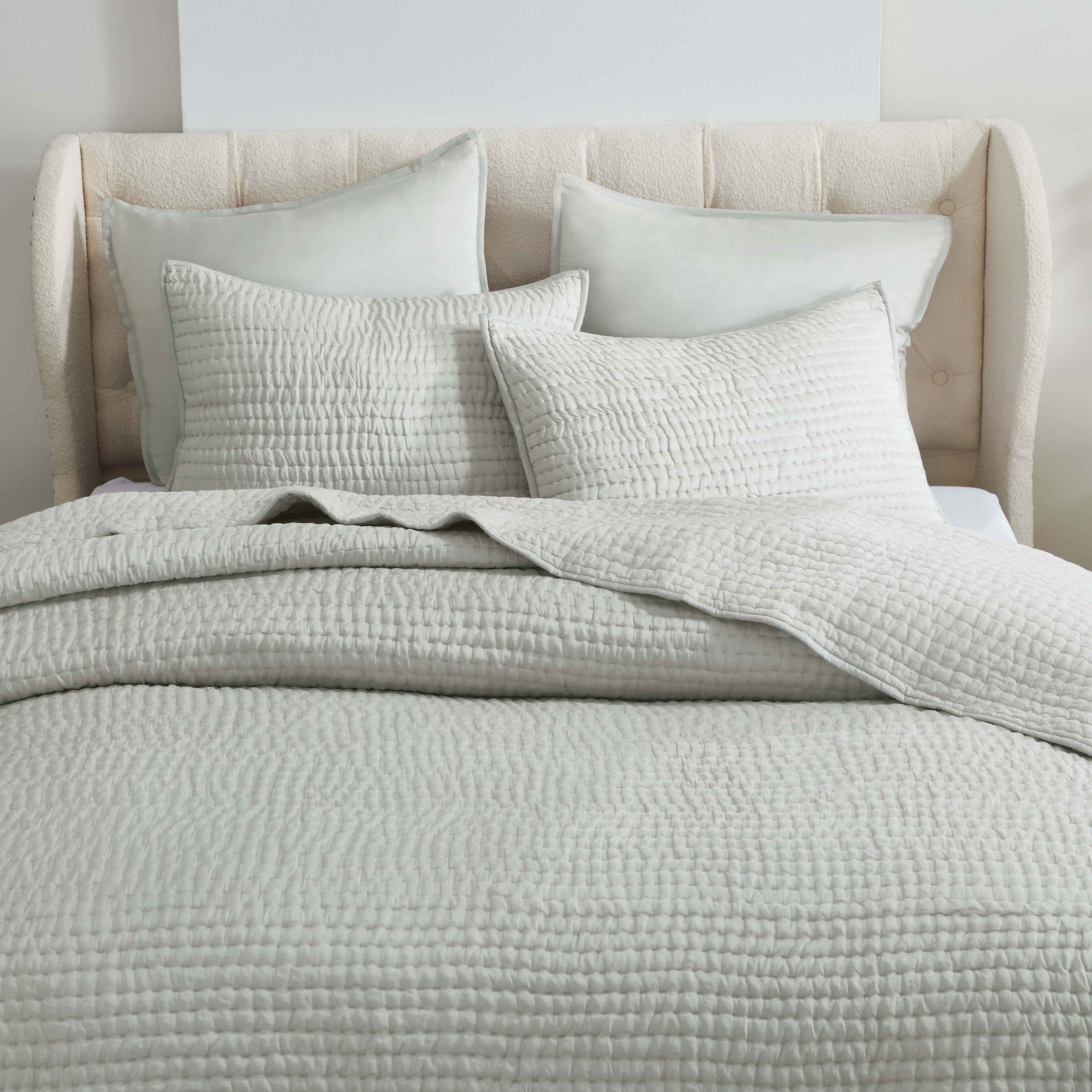 Bella 100% Silk Pick Stitch Medium Weight Quilt and Sham Set - Omnigoodsstore