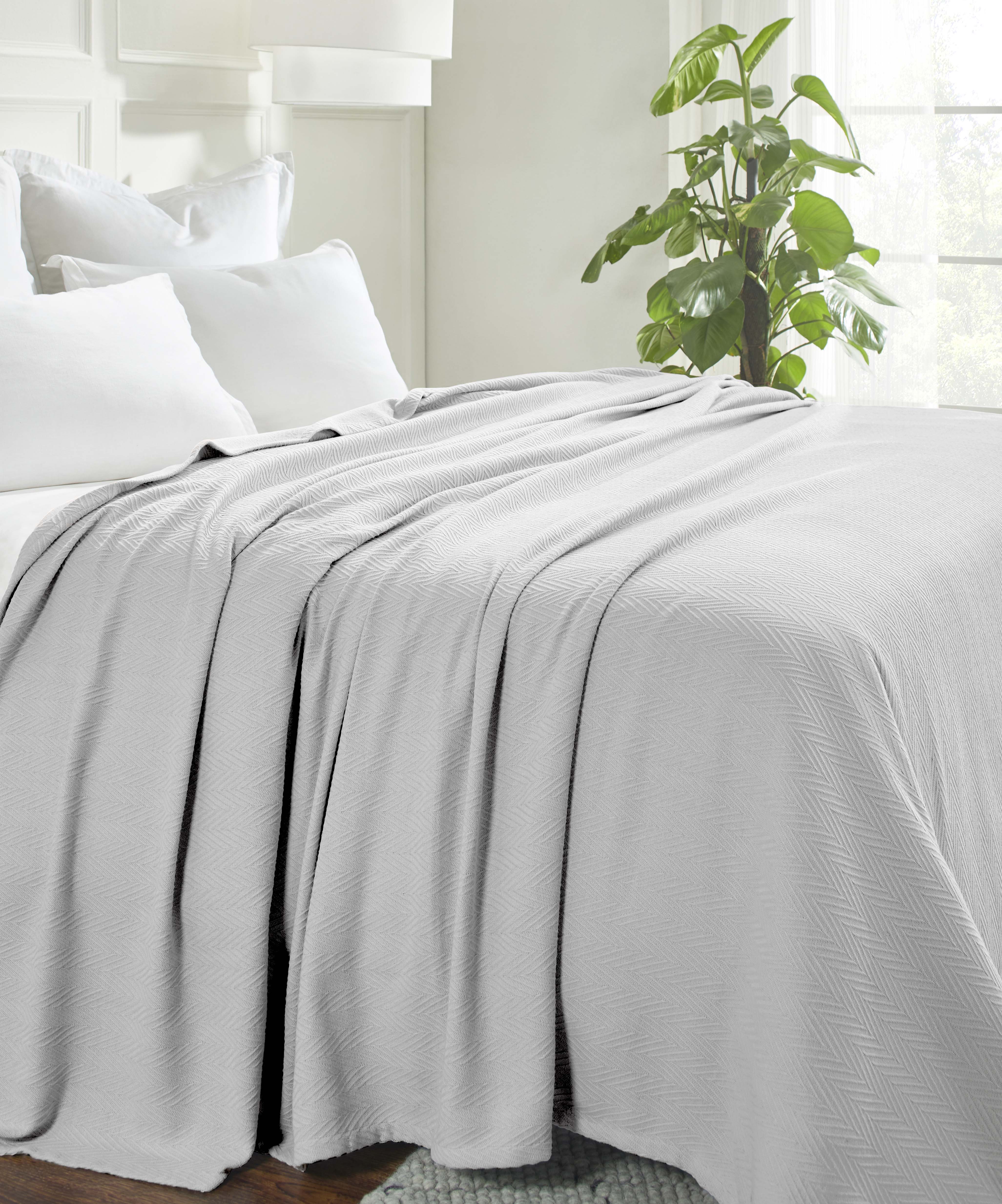 All-Season Chevron Cotton Bed Blanket & Sofa Throw - Omnigoodsstore