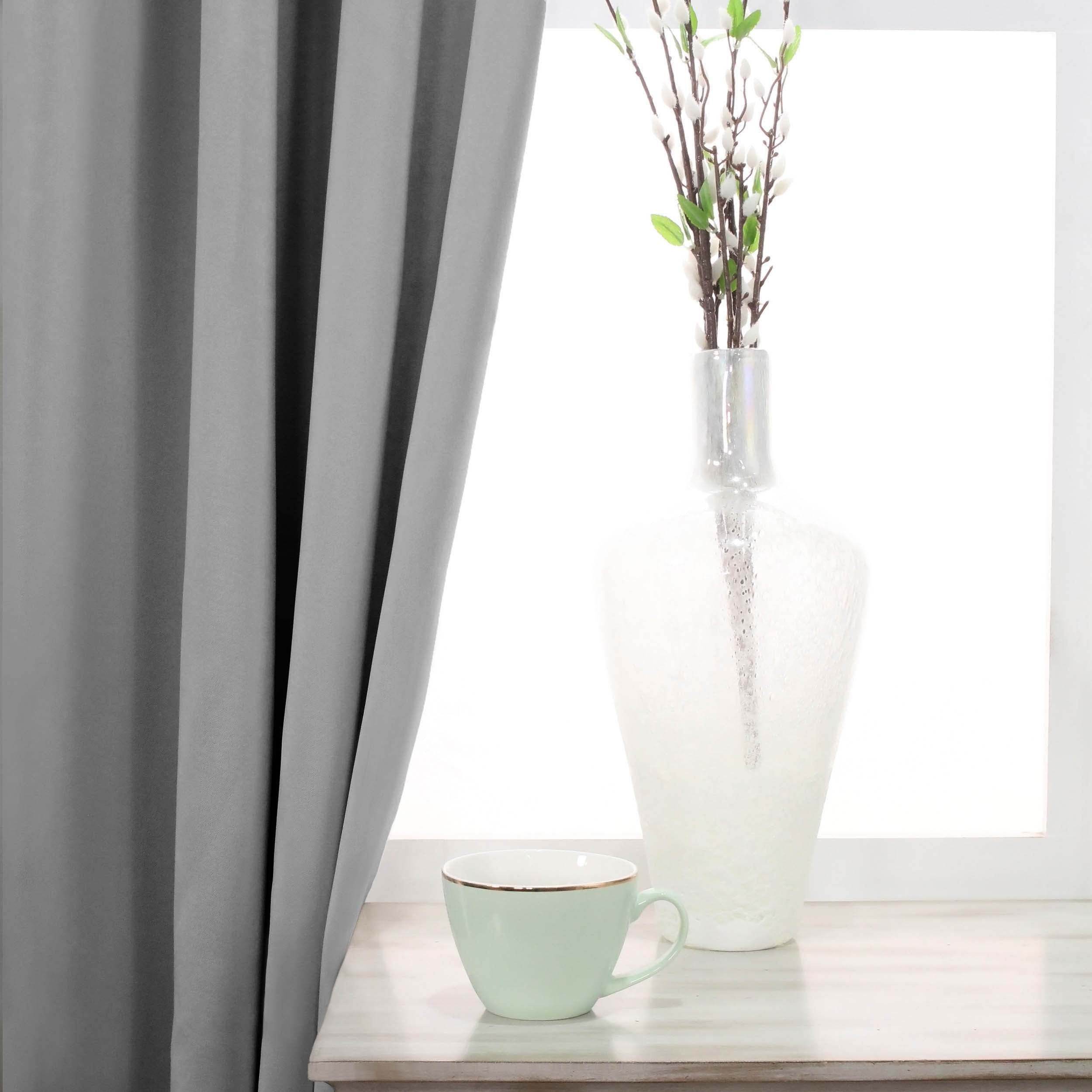 Solid Classic Modern Grommet Blackout Curtain Set - Omnigoodsstore