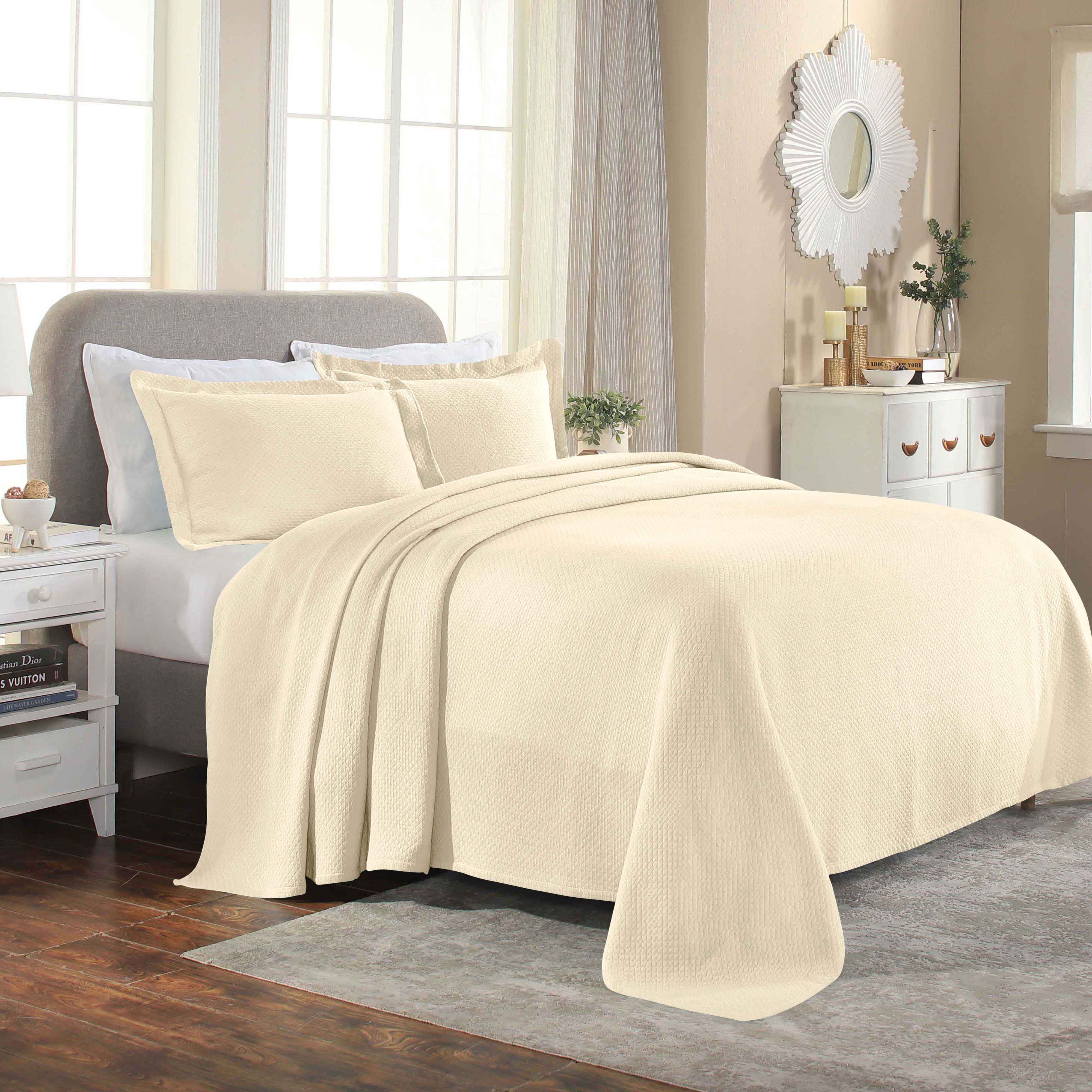 Jacquard Matelassé Cotton Diamond Solitaire Bedspread Set - Omnigoodsstore