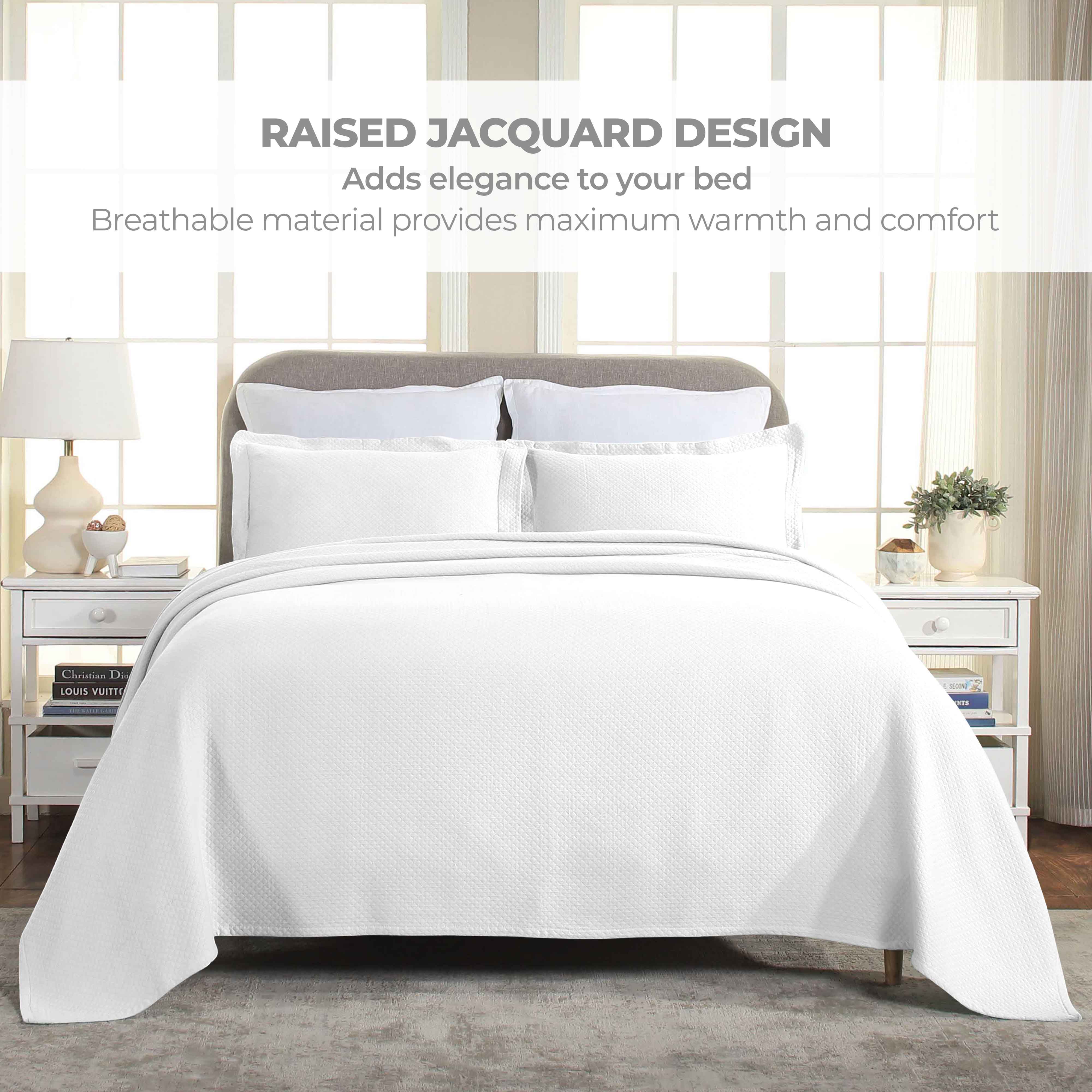 Jacquard Matelassé Cotton Diamond Solitaire Bedspread Set - Omnigoodsstore
