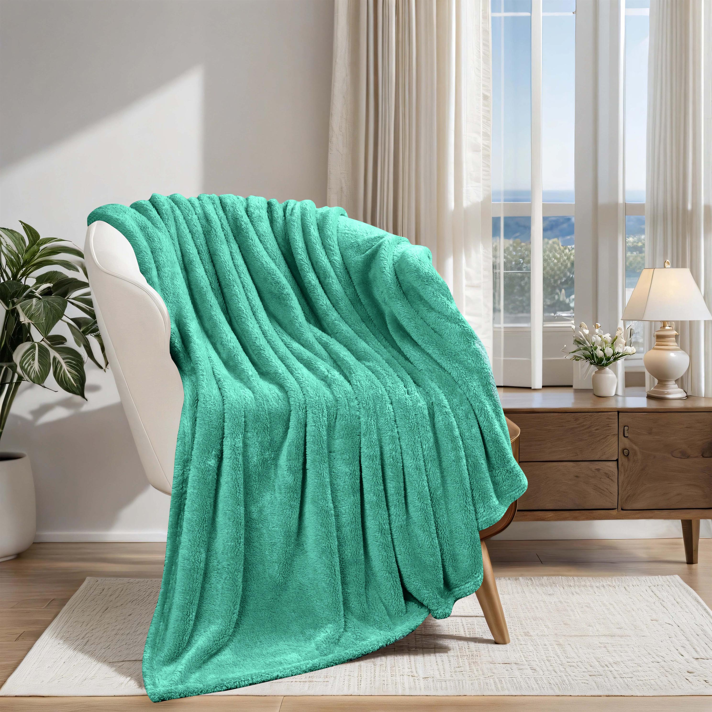 Classic Solid Fleece Plush Medium Weight Fluffy Soft Blanket - Omnigoodsstore