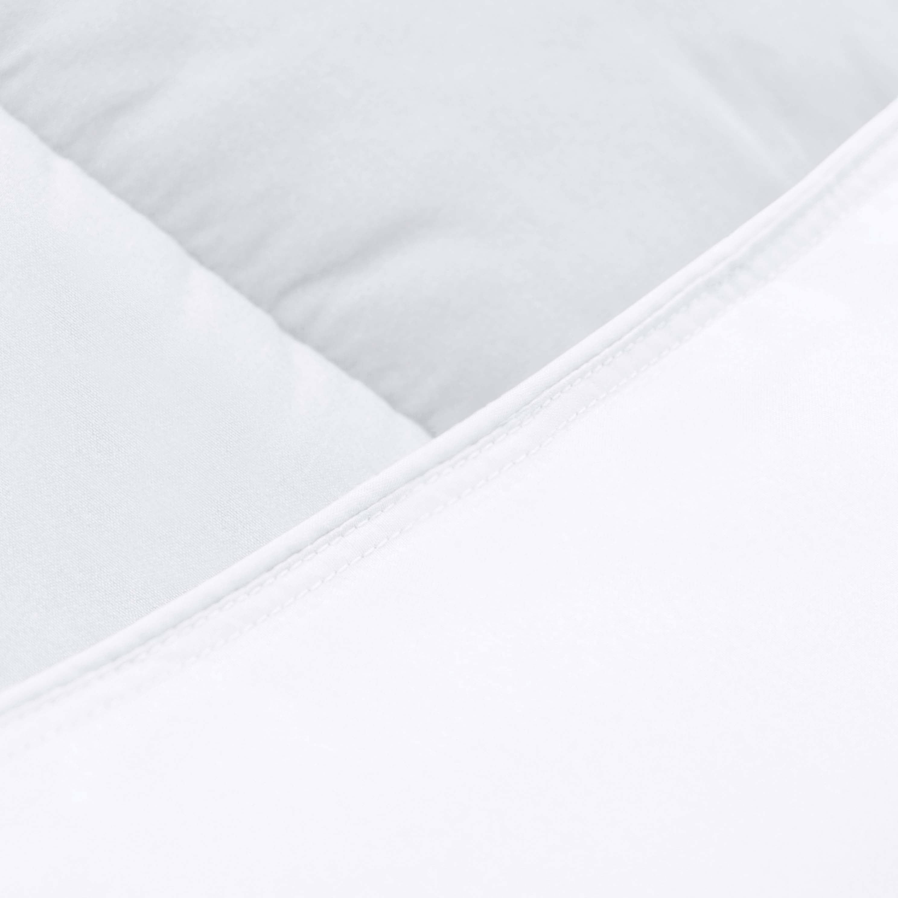 Brushed Microfiber Reversible Comforter - Omnigoodsstore