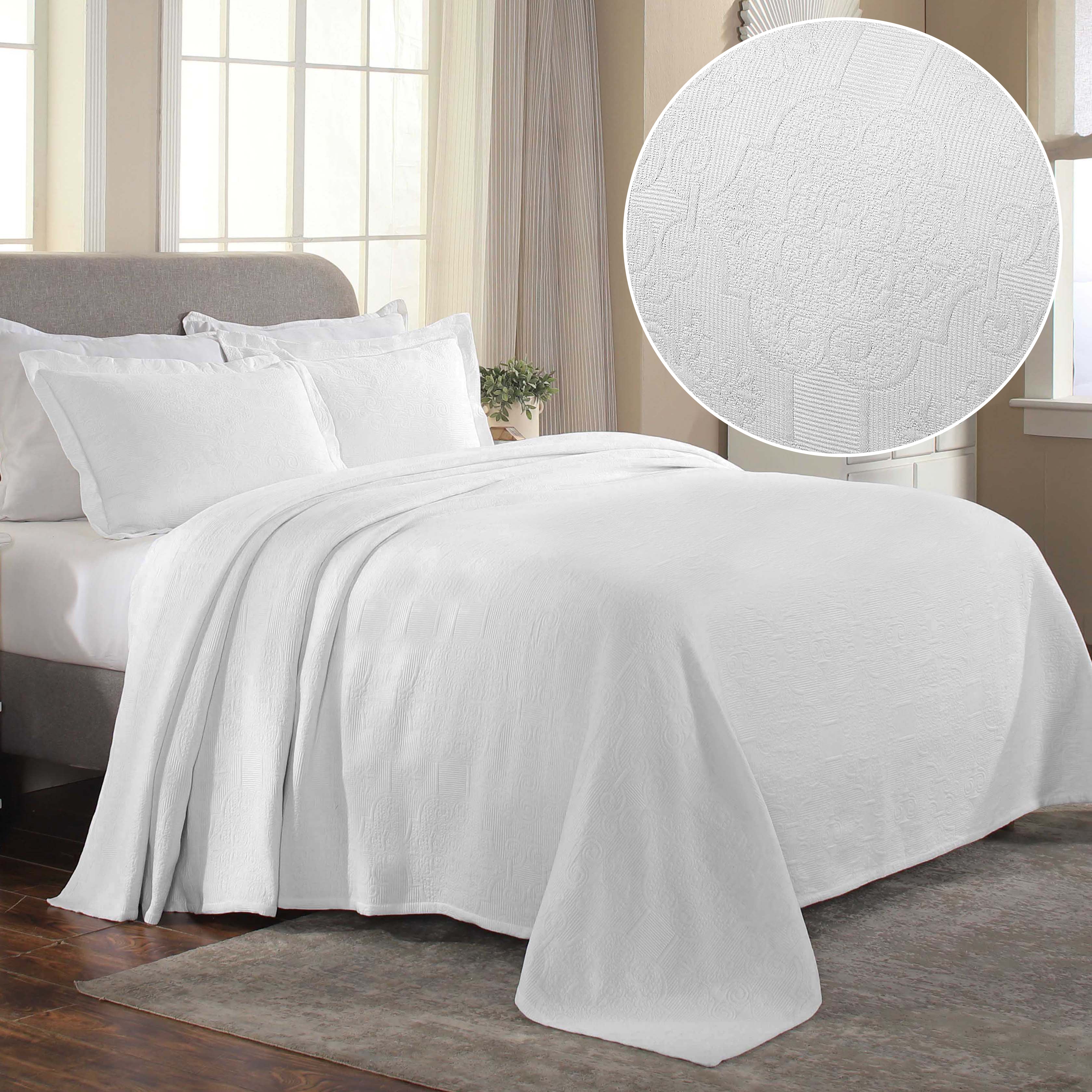 Florin Cotton Matelassé Weave Jacquard Scrolling Medallion Bedspread Set - Omnigoodsstore